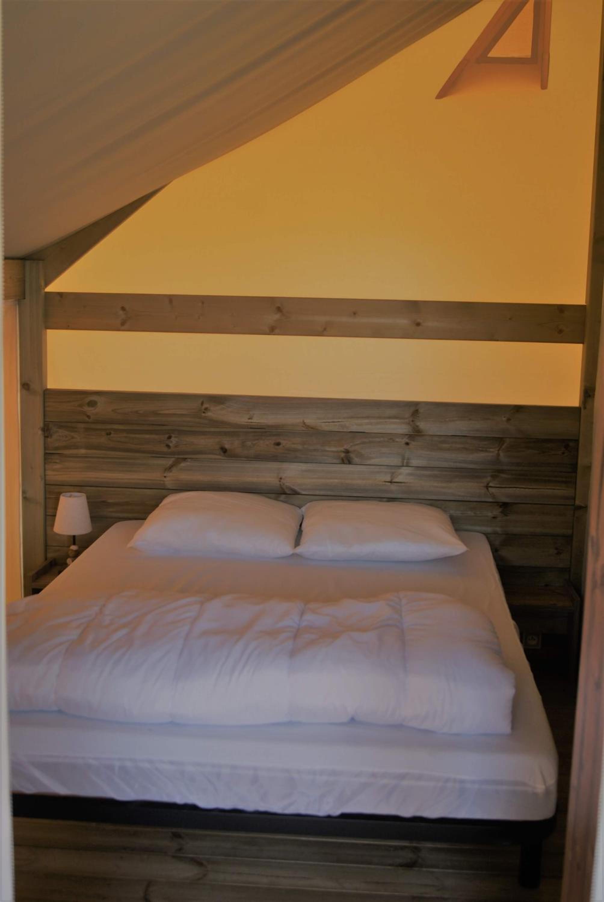 Two-Bedroom Ecolodge Bungalow (no sanitary) - Photo 5