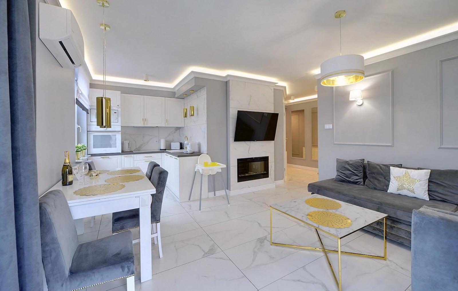 Deluxe Apartment