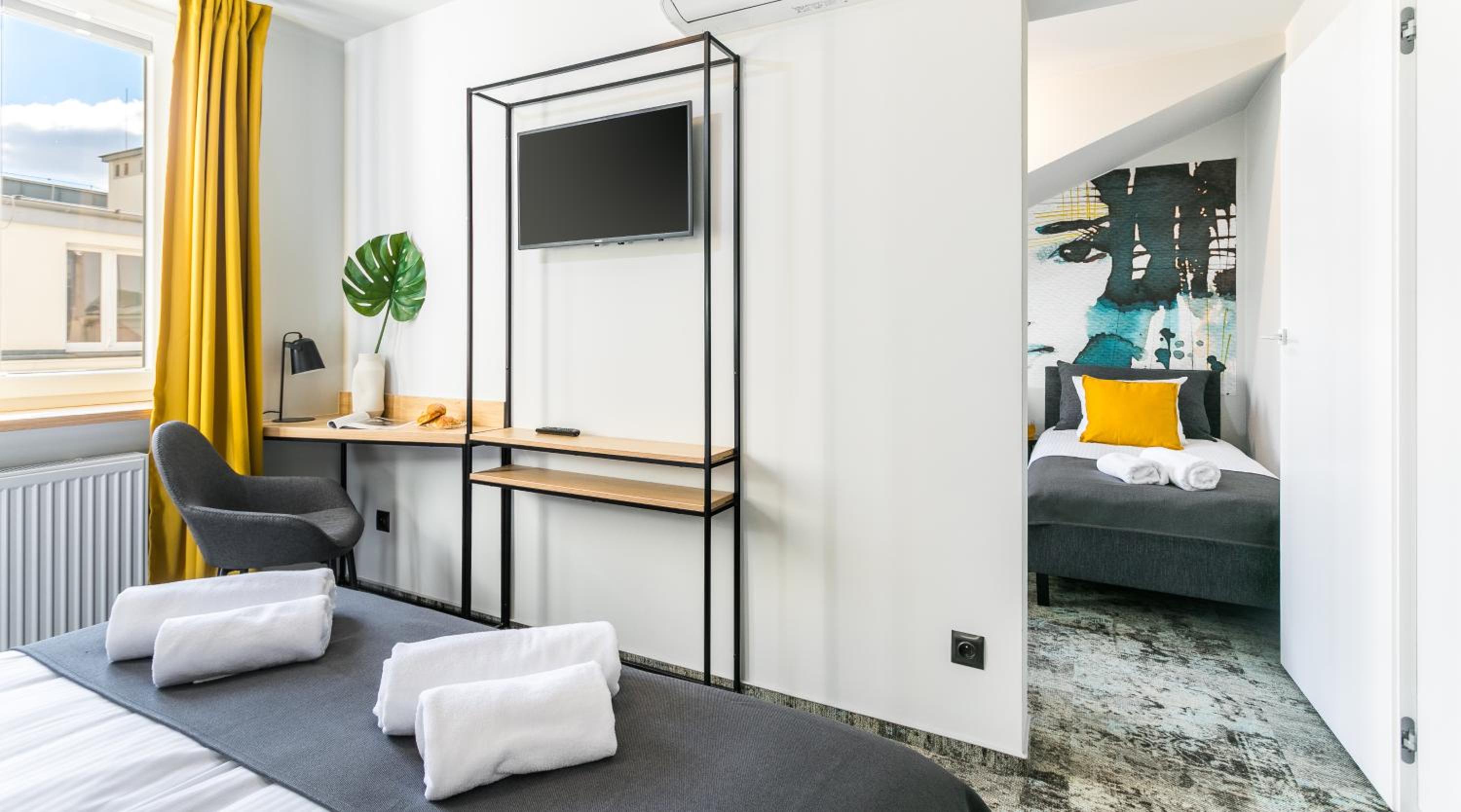 Standard Family Room
