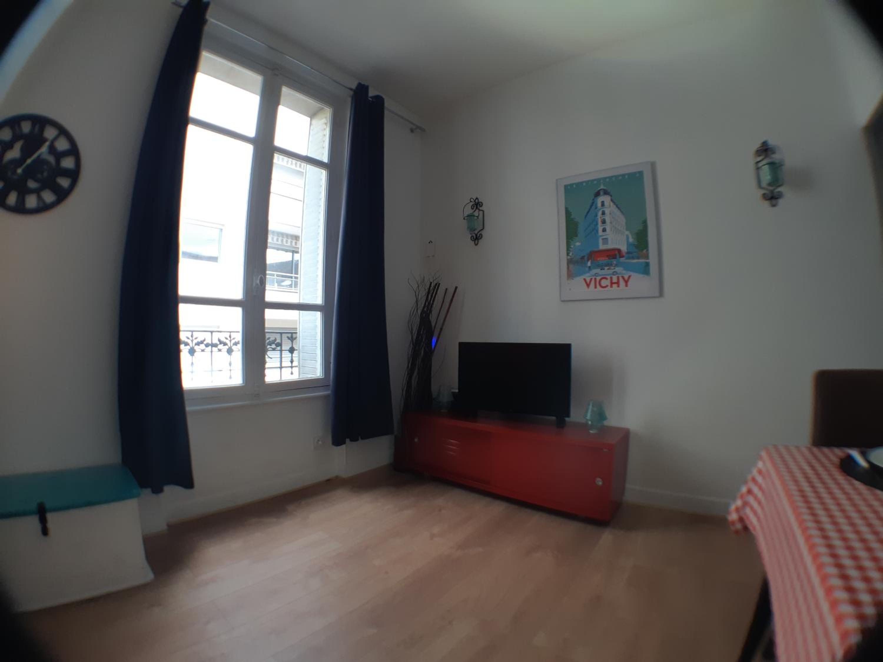 Apartment - Photo 13