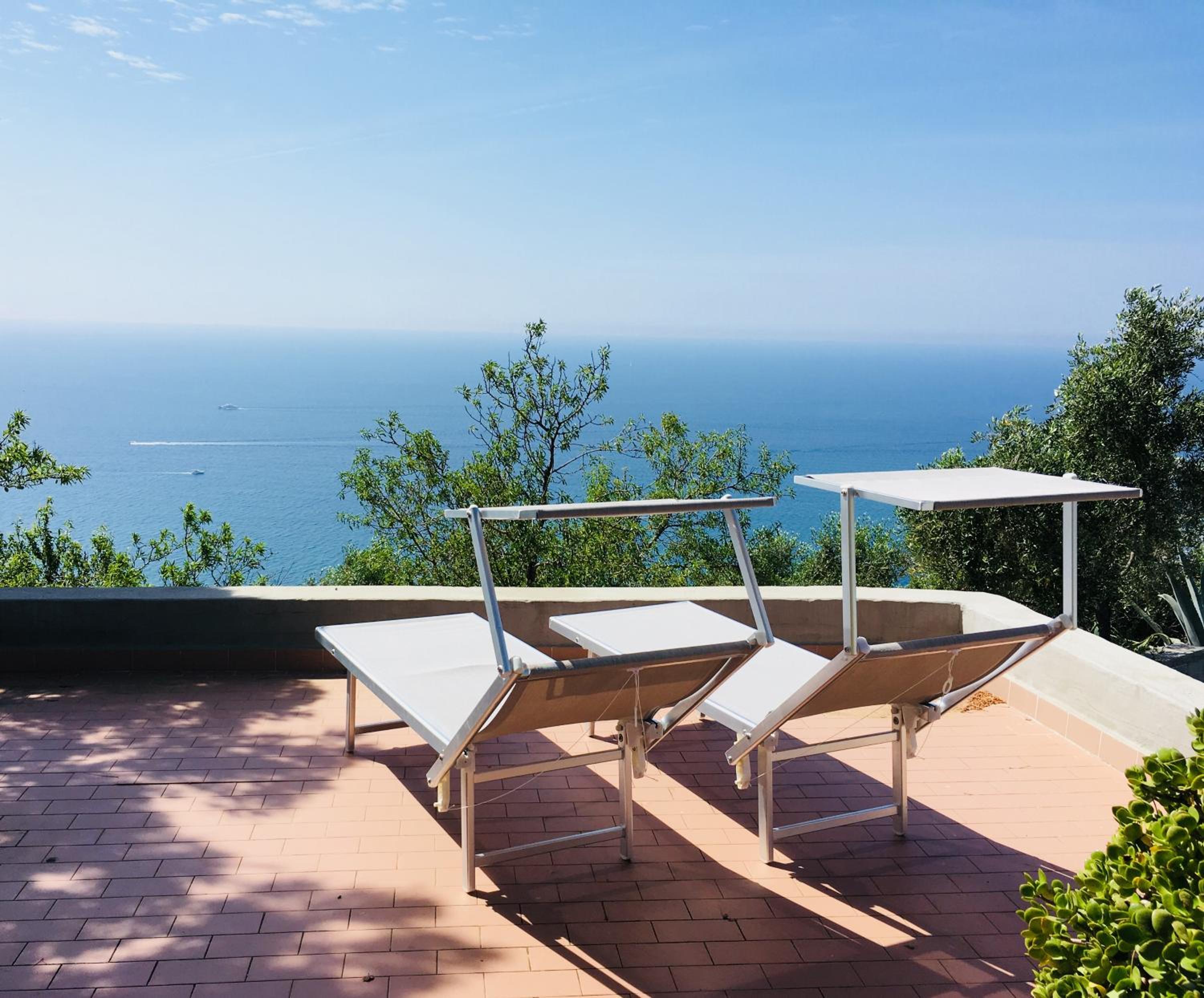 Villa photo 1