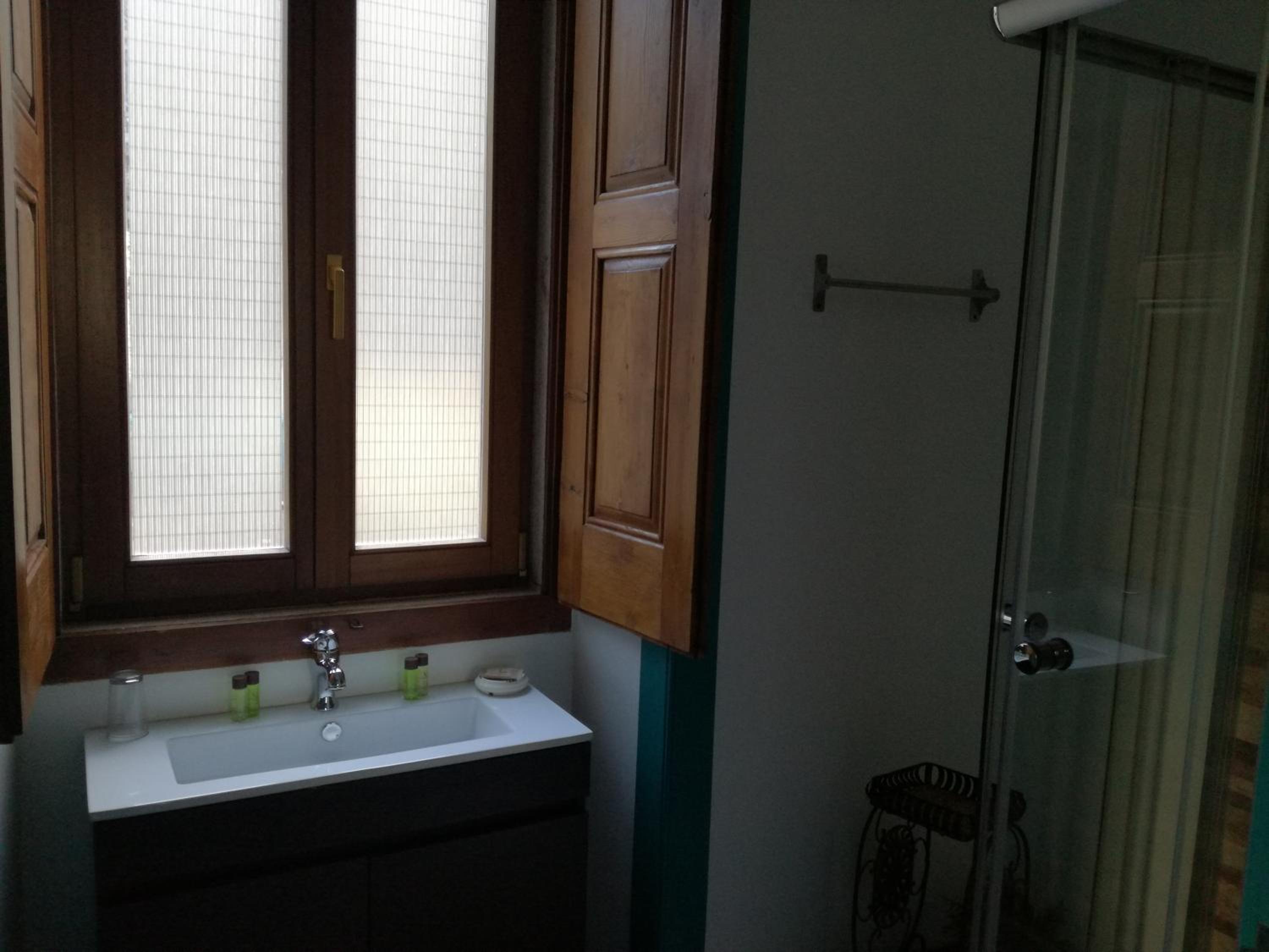 Superior Double or Twin Room with Garden View - 2nd Floor photo 3