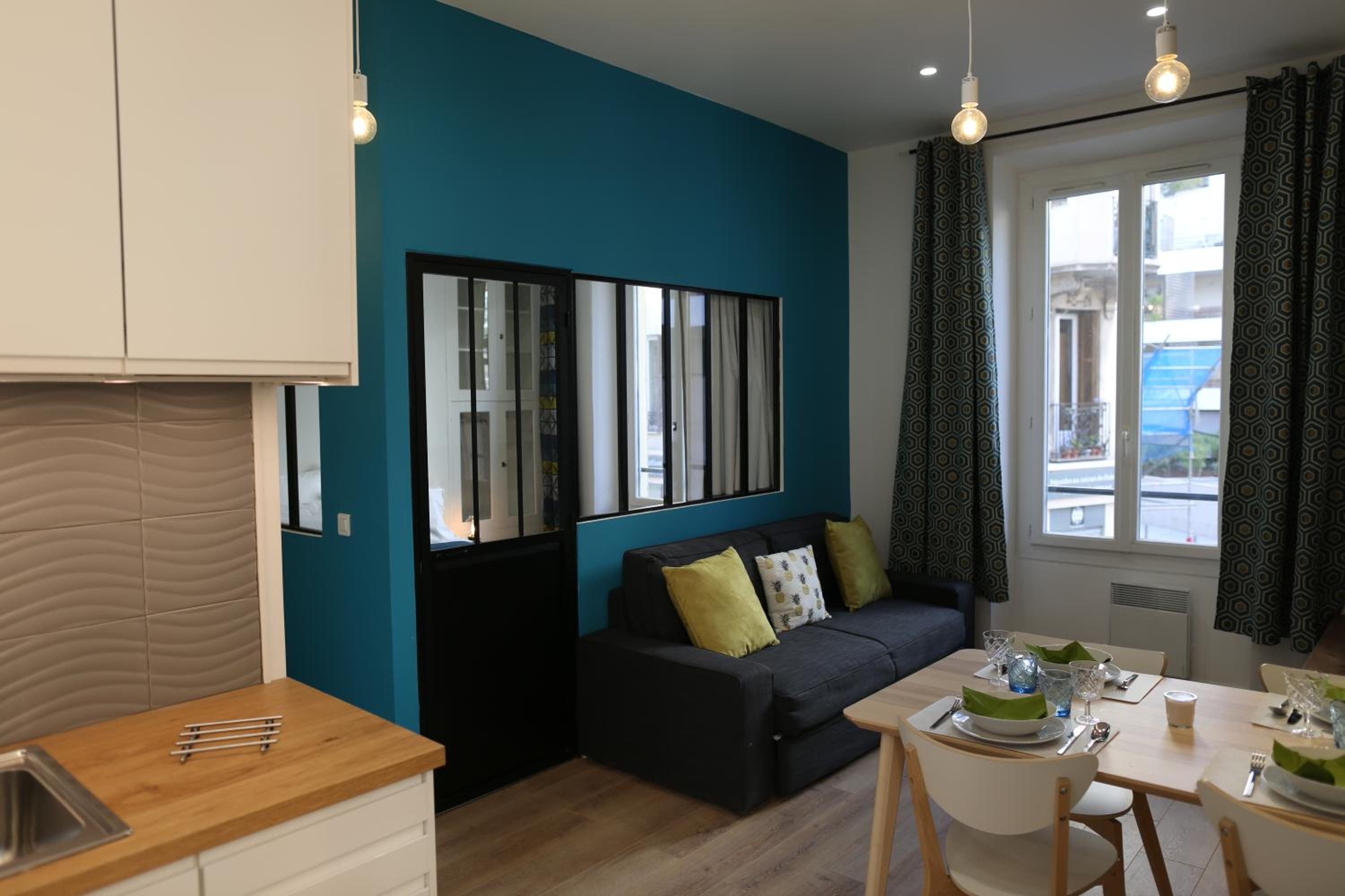 One-Bedroom Apartment