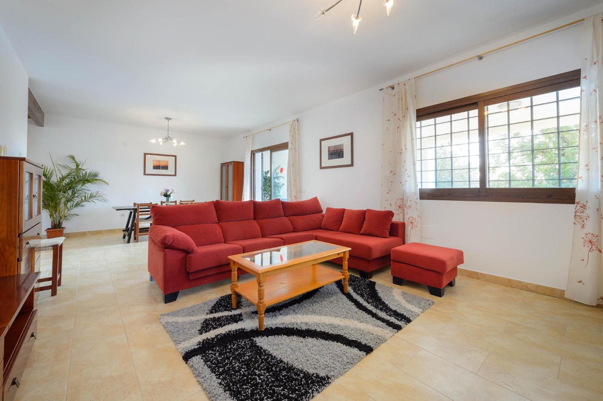 Three-Bedroom House photo 2