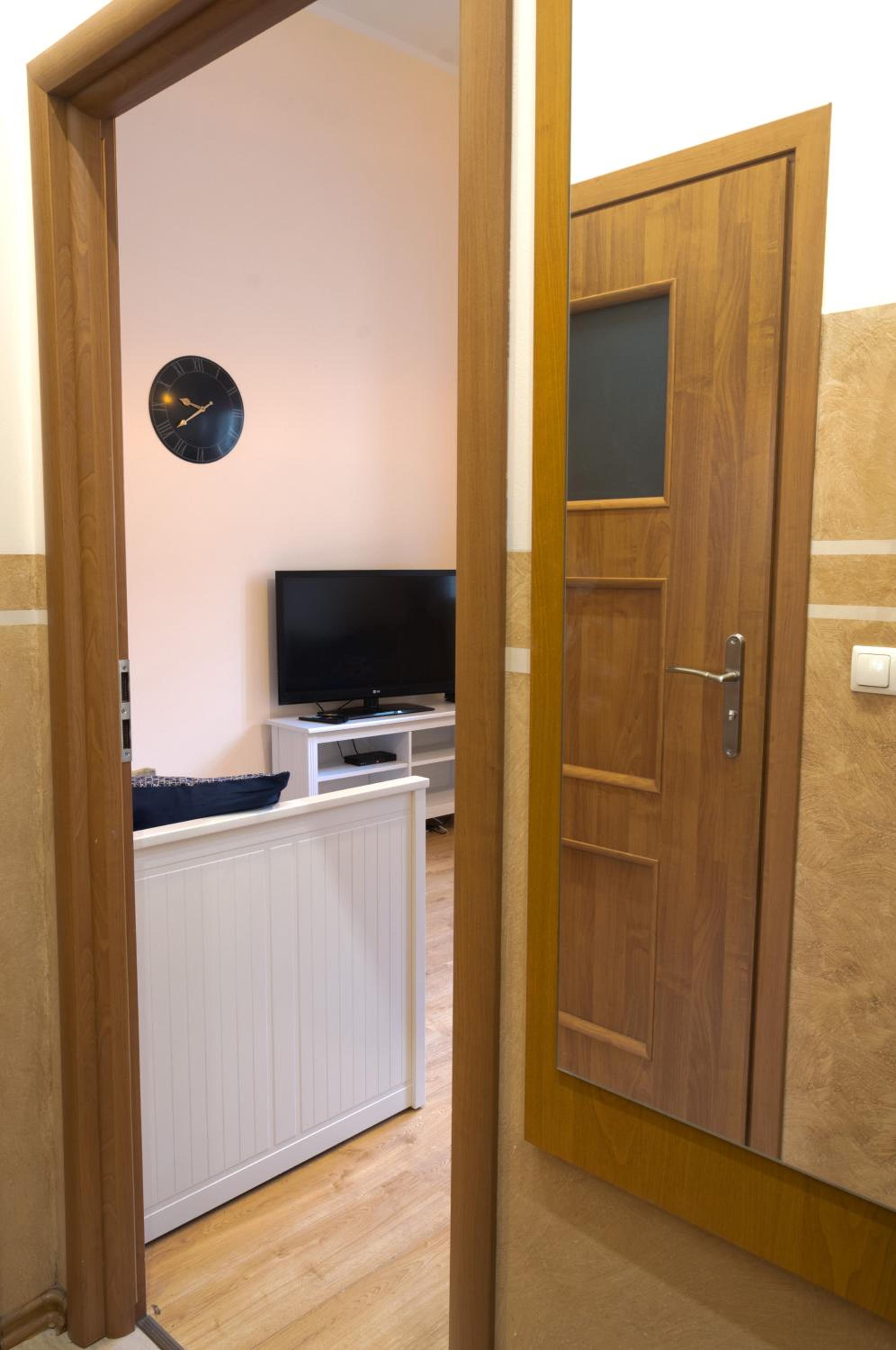 Apartment - Photo 20
