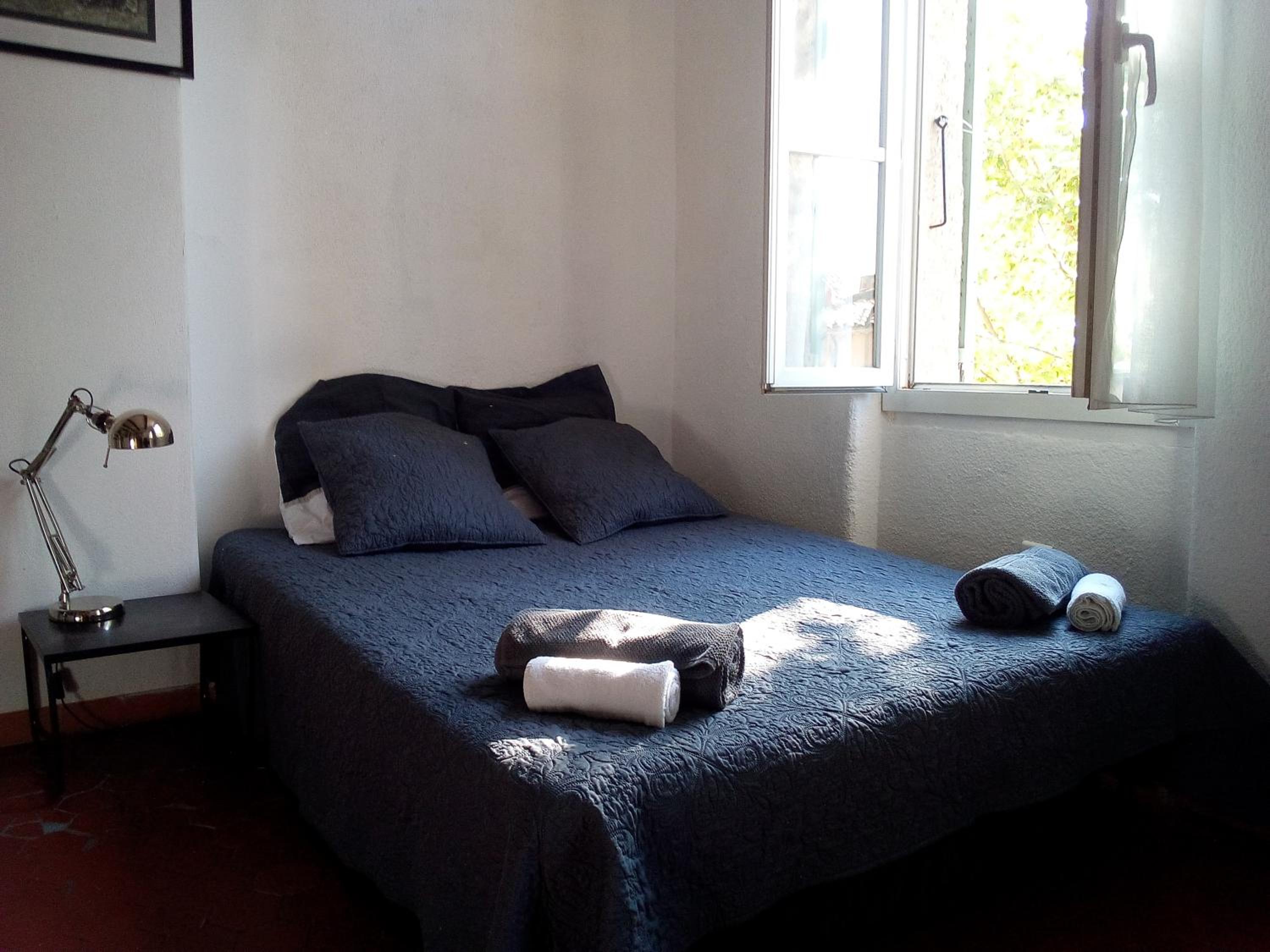 Studio Apartment - Photo 17