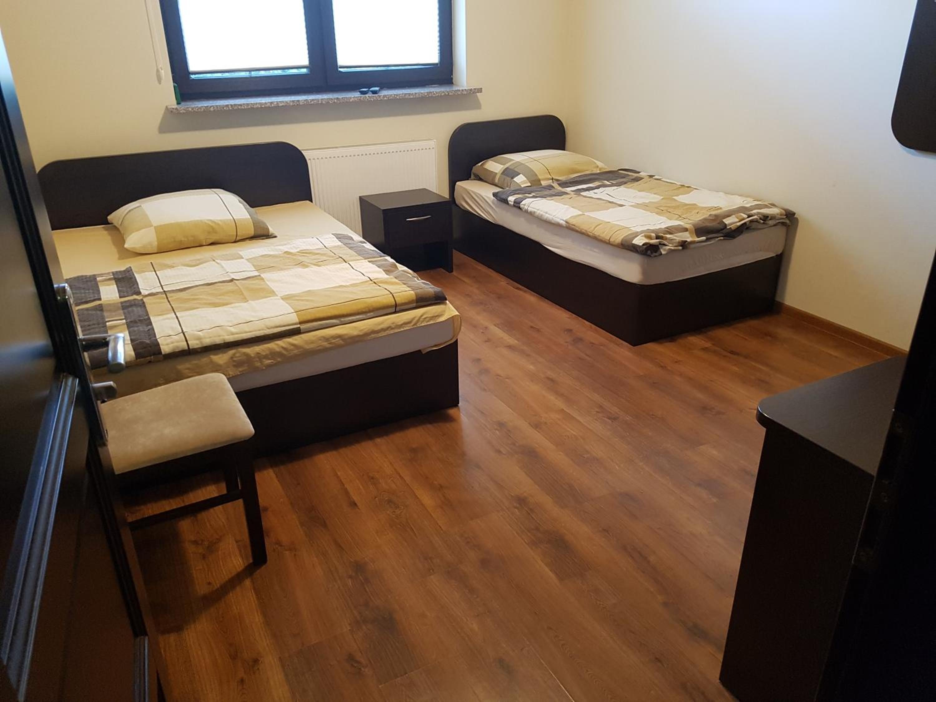 Triple Room with Private Bathroom - Photo 8