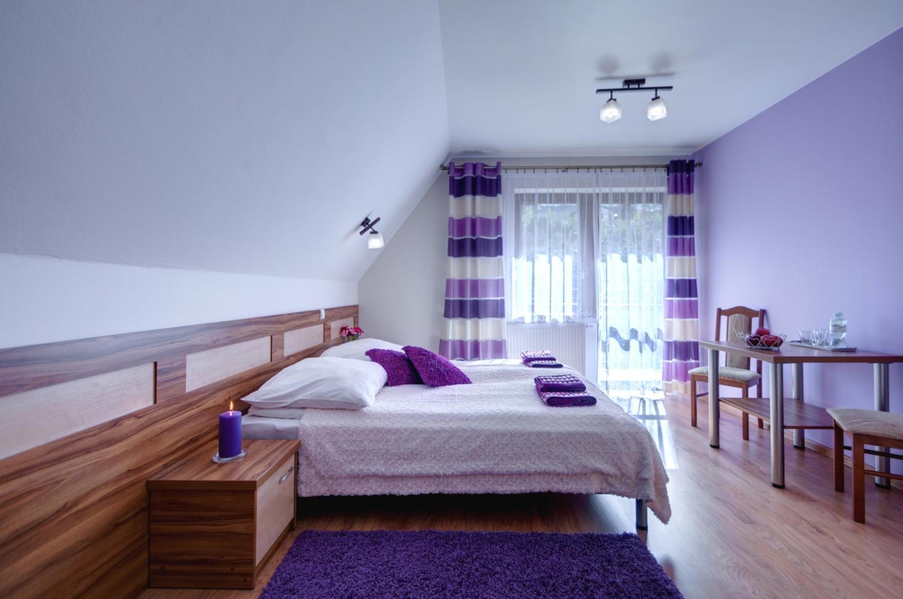 Double Room with Balcony (2 Adults + 1 Child) photo 2