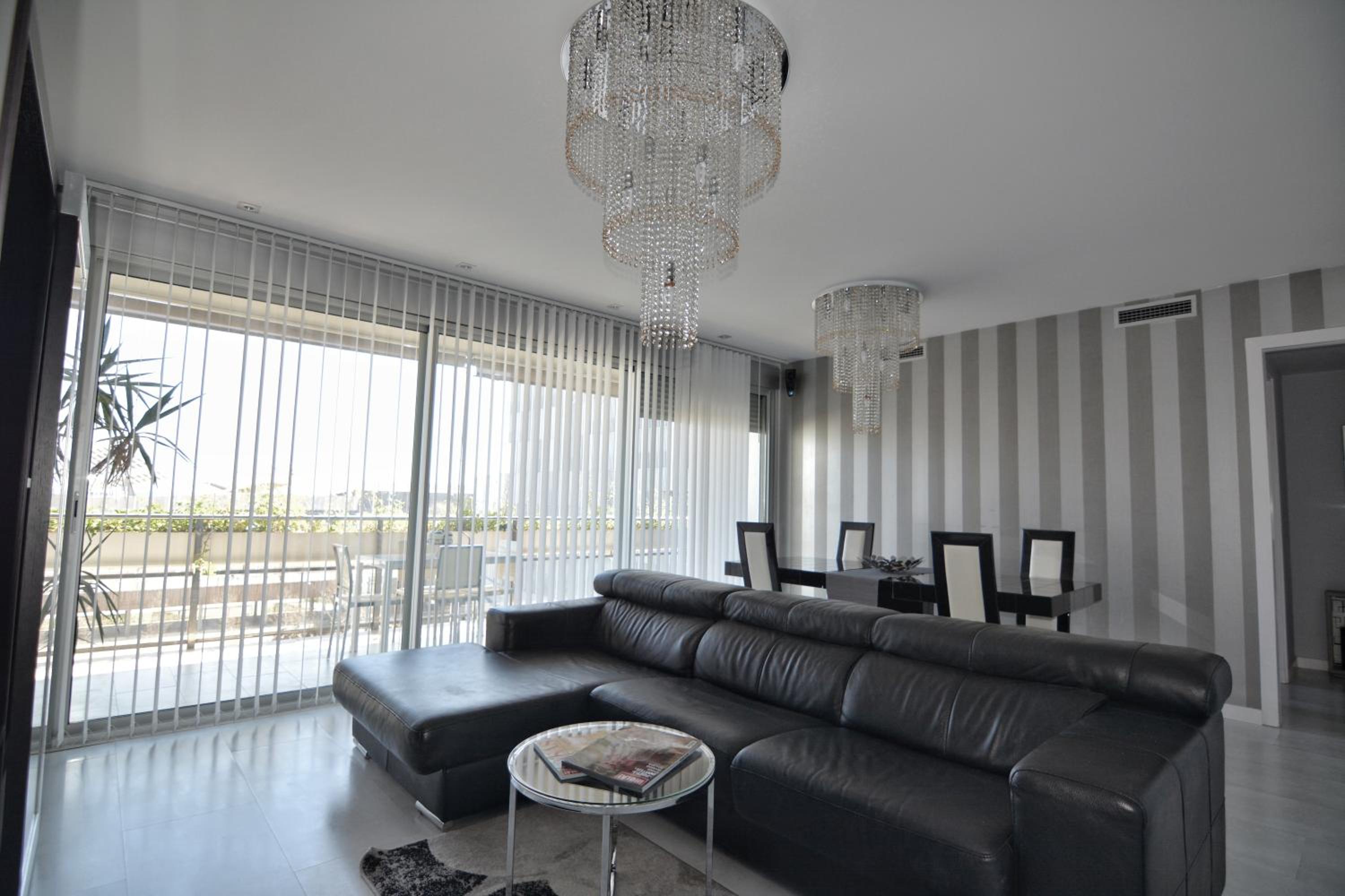 Apartment with Terrace photo 2