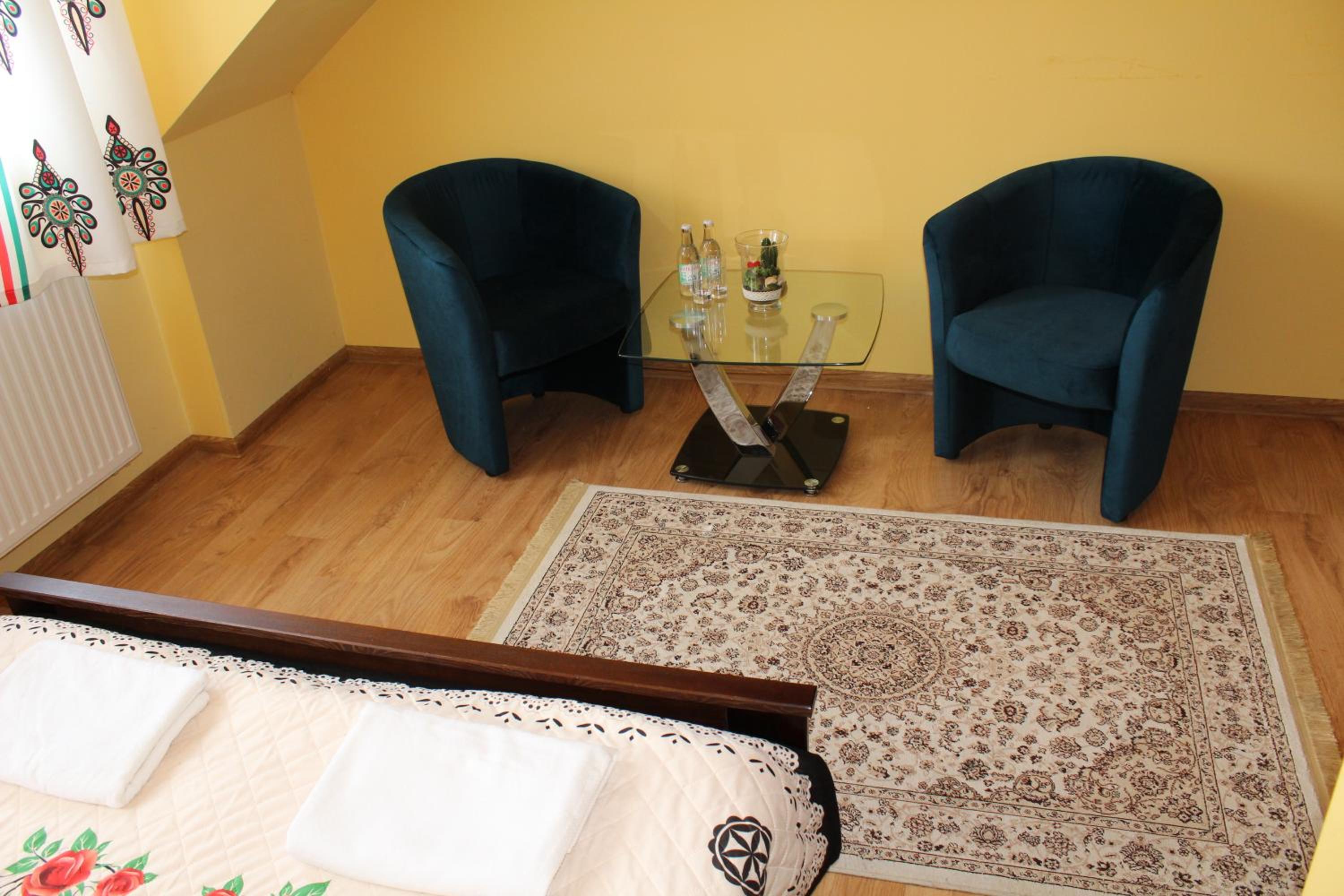 Double Room with Private Bathroom photo 1