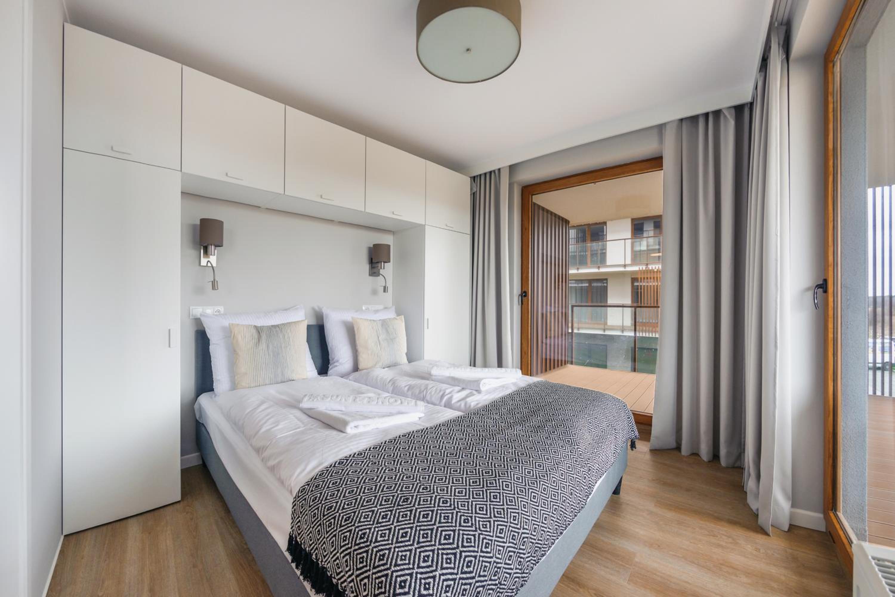 Apartment with Balcony