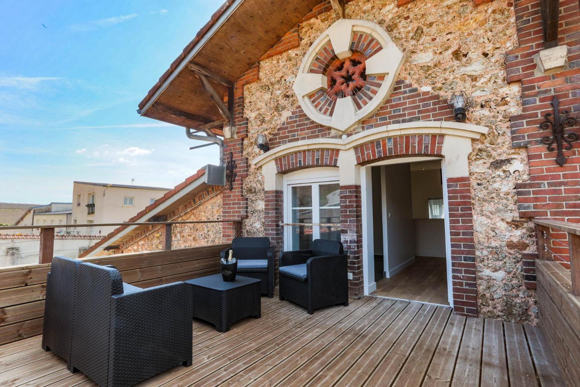 Family Room with Terrace