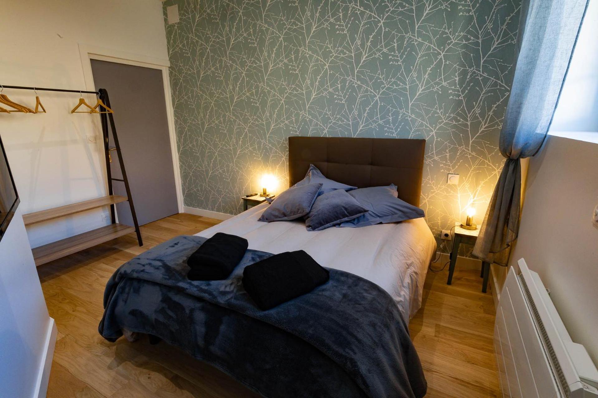 Double Room with Private Bathroom