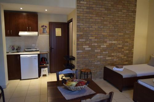 Studio with Garden View - Photo 4