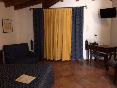 Double Room with Lake View