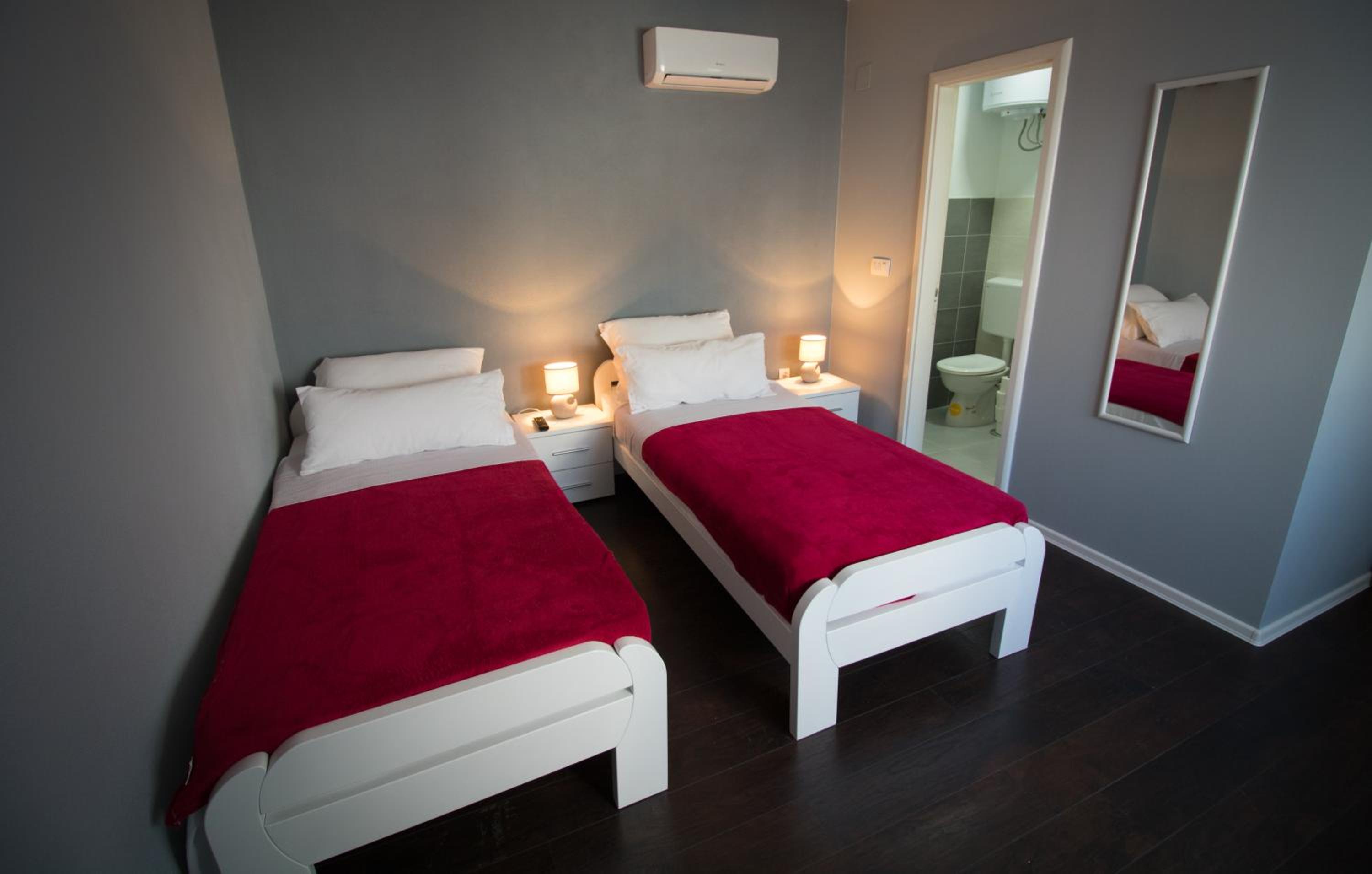 Triple Room with Mountain View