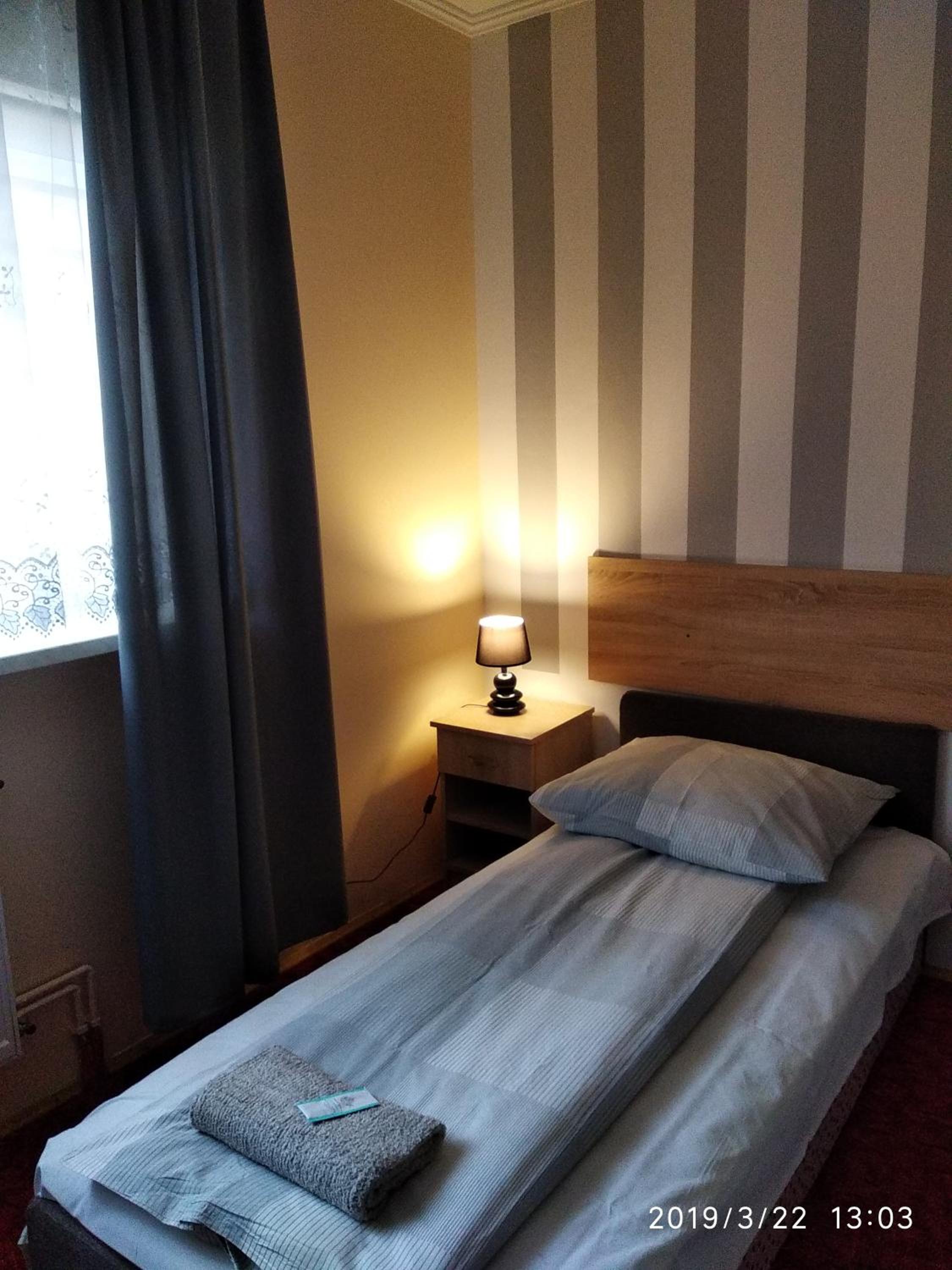 Comfort Triple Room with Shower - Photo 5