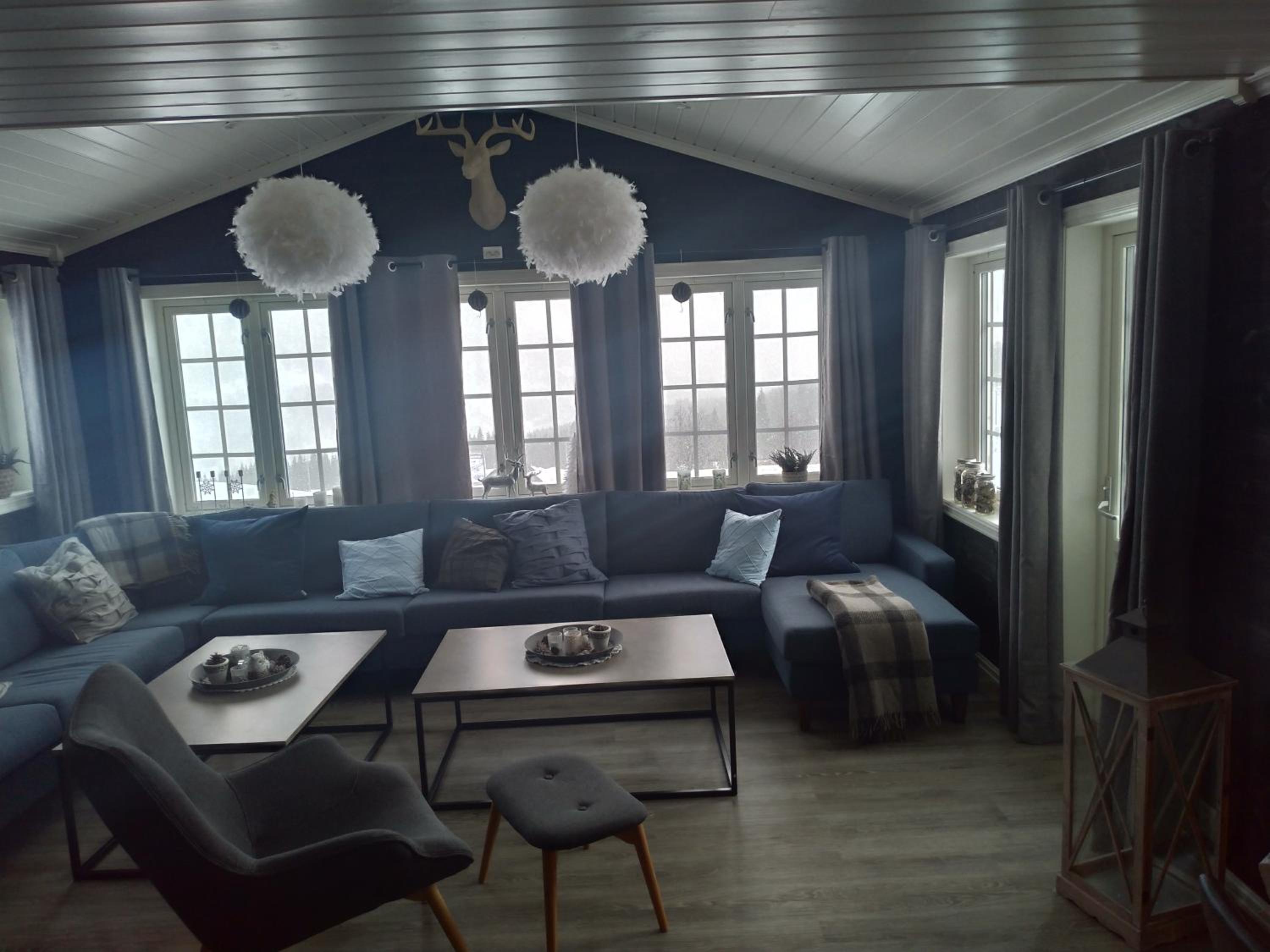 Villa photo 2