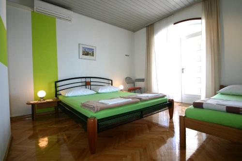 Triple Room with Sea View
