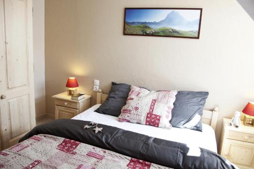 Apartment with Mountain View photo 3