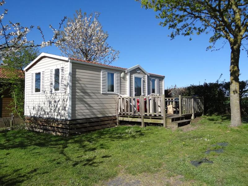 Mobile Home photo 1