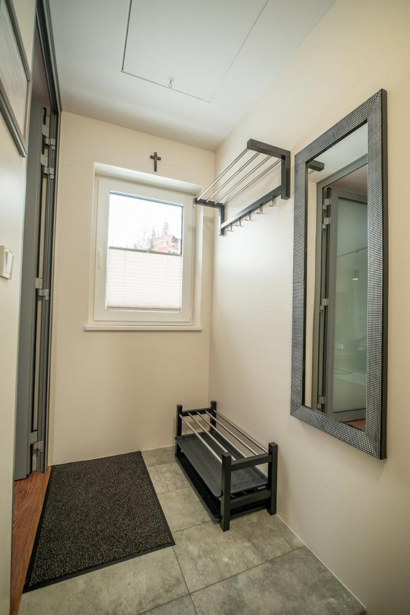 One-Bedroom Apartment - Photo 7