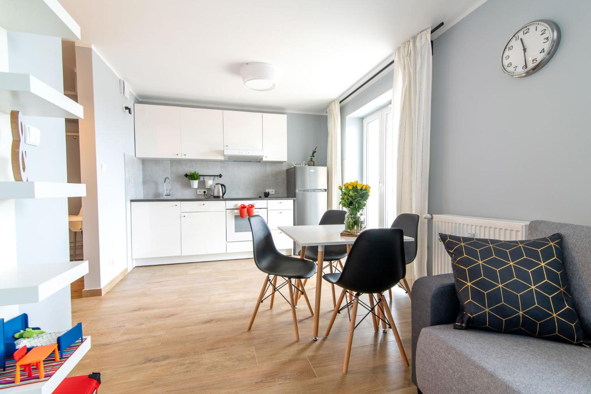 Apartment photo 2