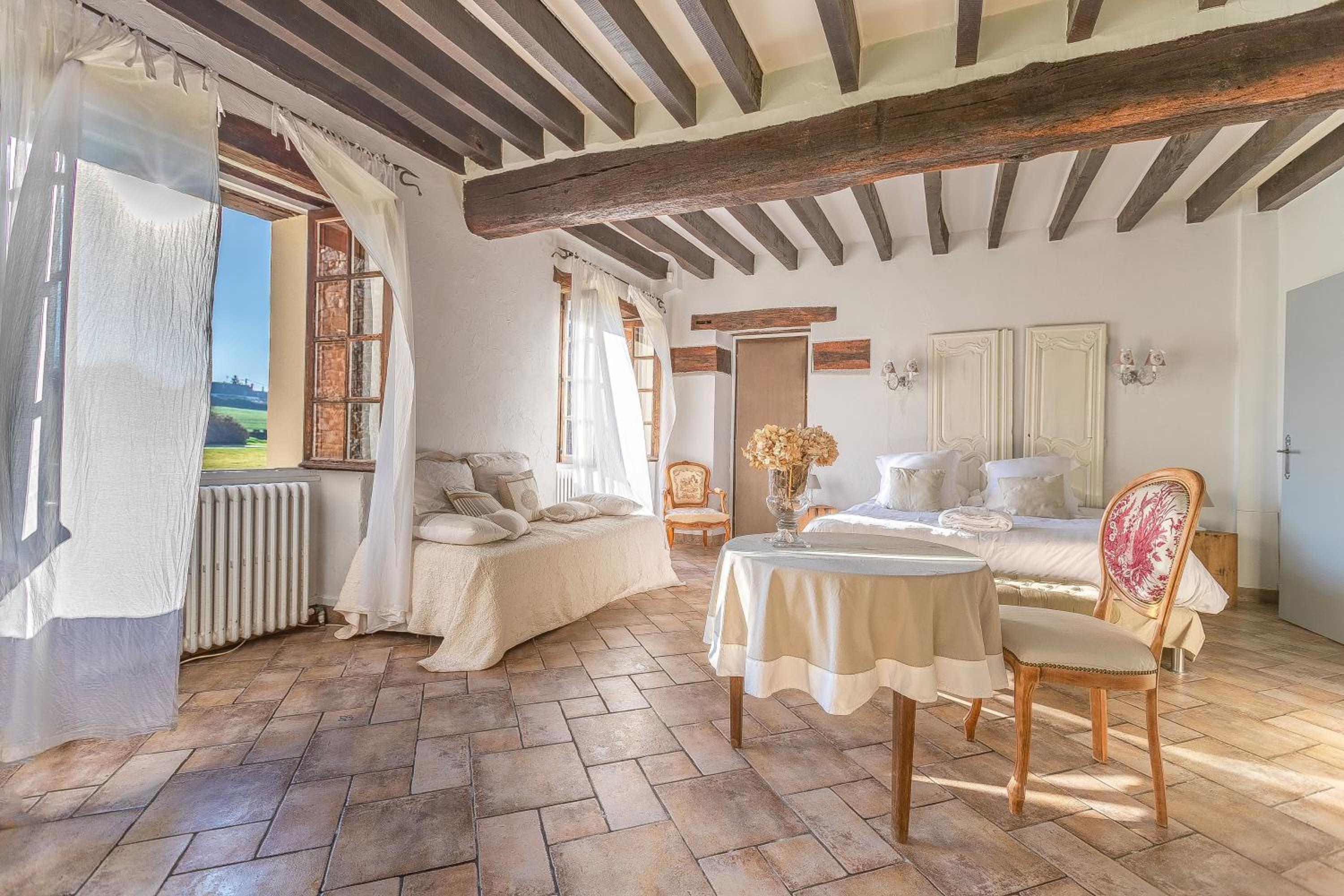 Suite with Garden View photo 2