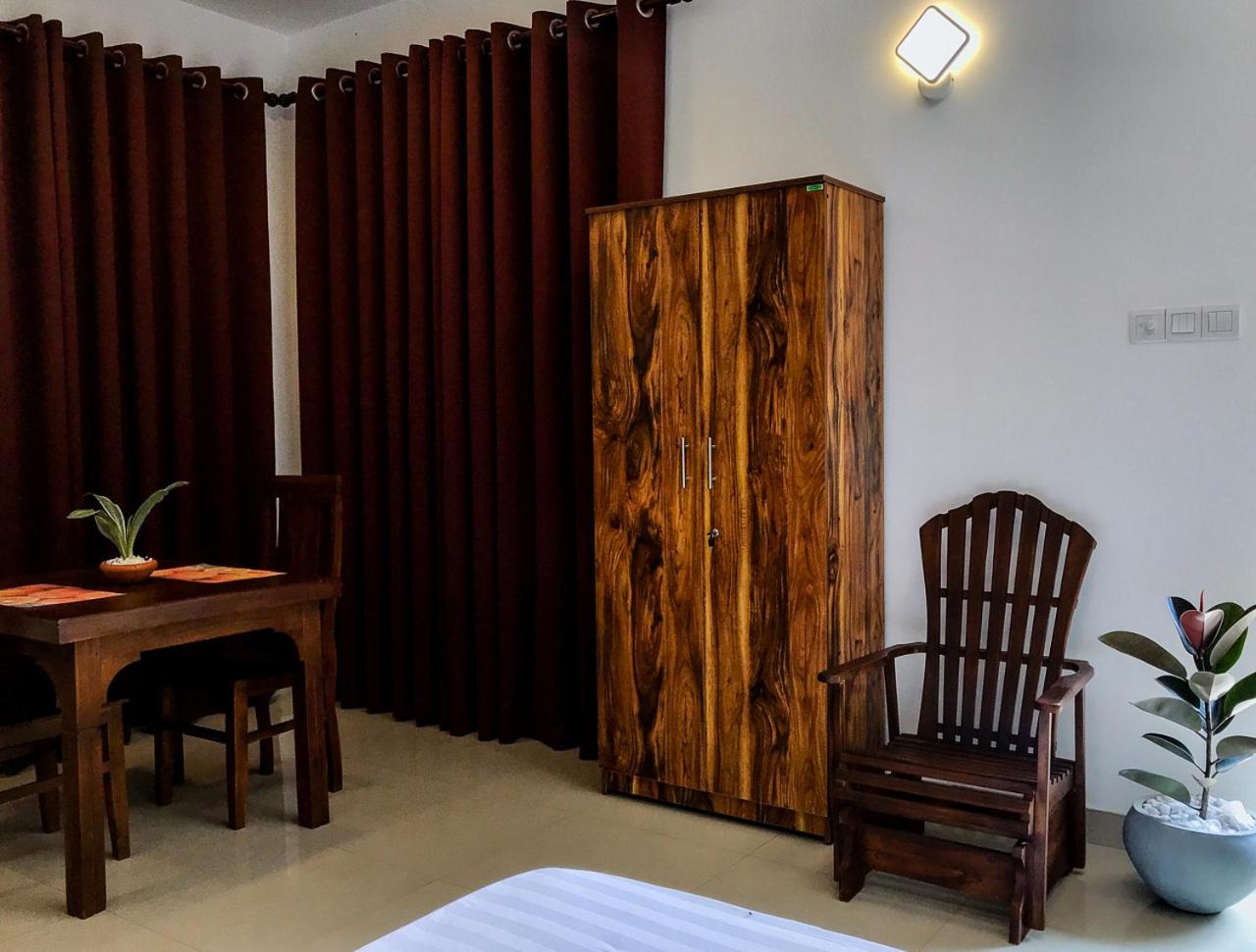 Weligama Bay Watsila Resort