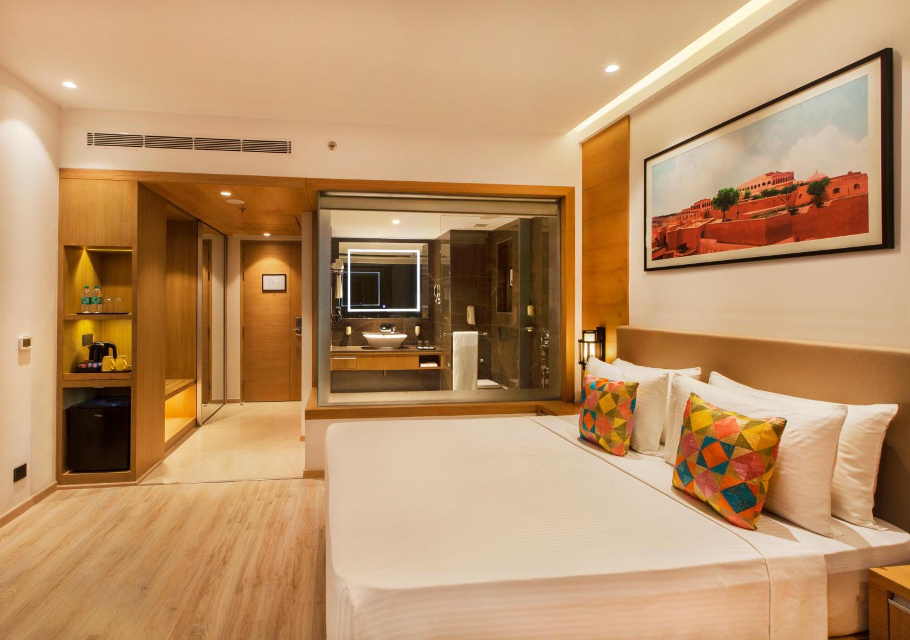 Deluxe Double or Twin Room photo 3
