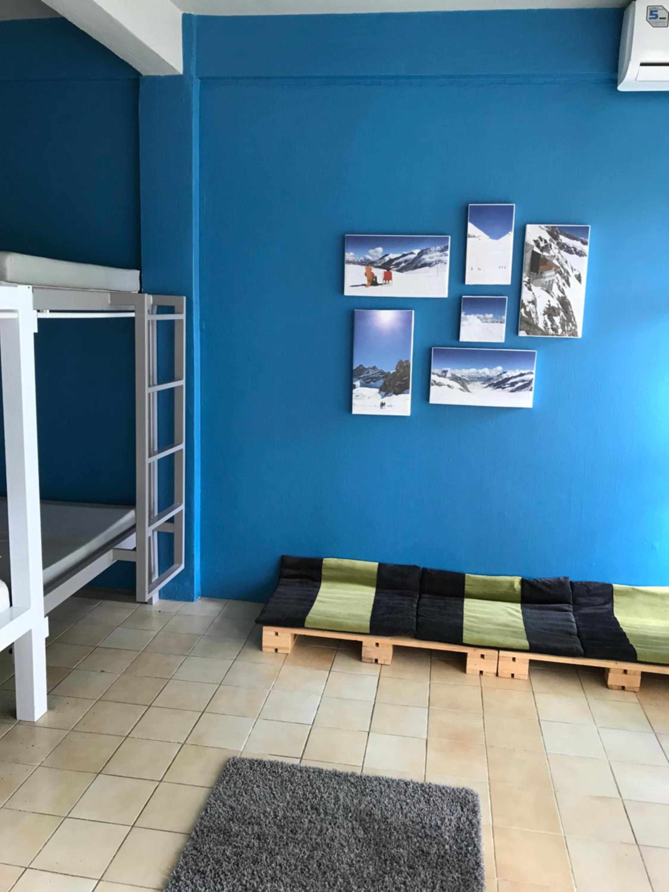 4-Bed Mixed Dormitory Room photo 2