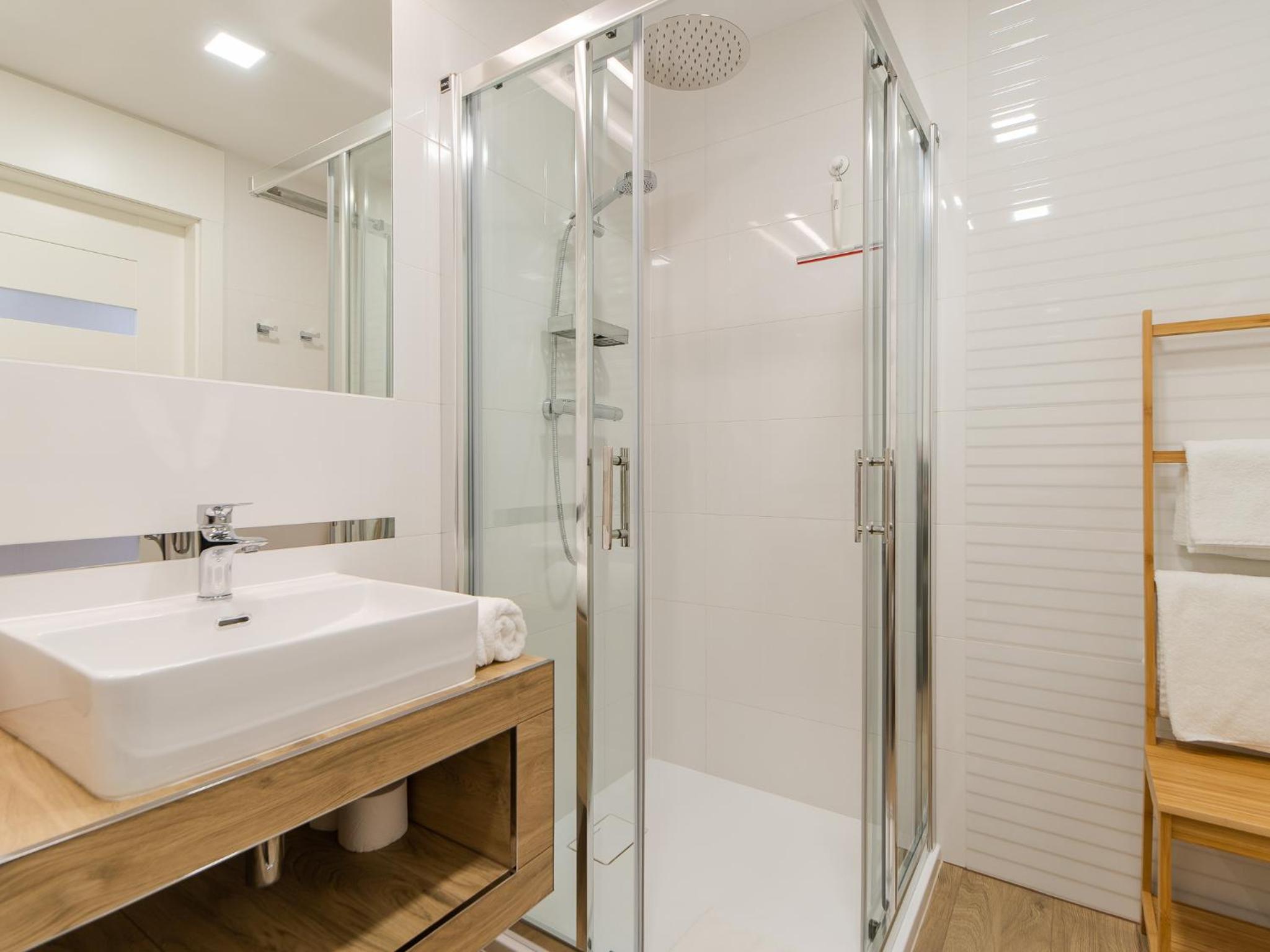 One-Bedroom Apartment - Photo 14