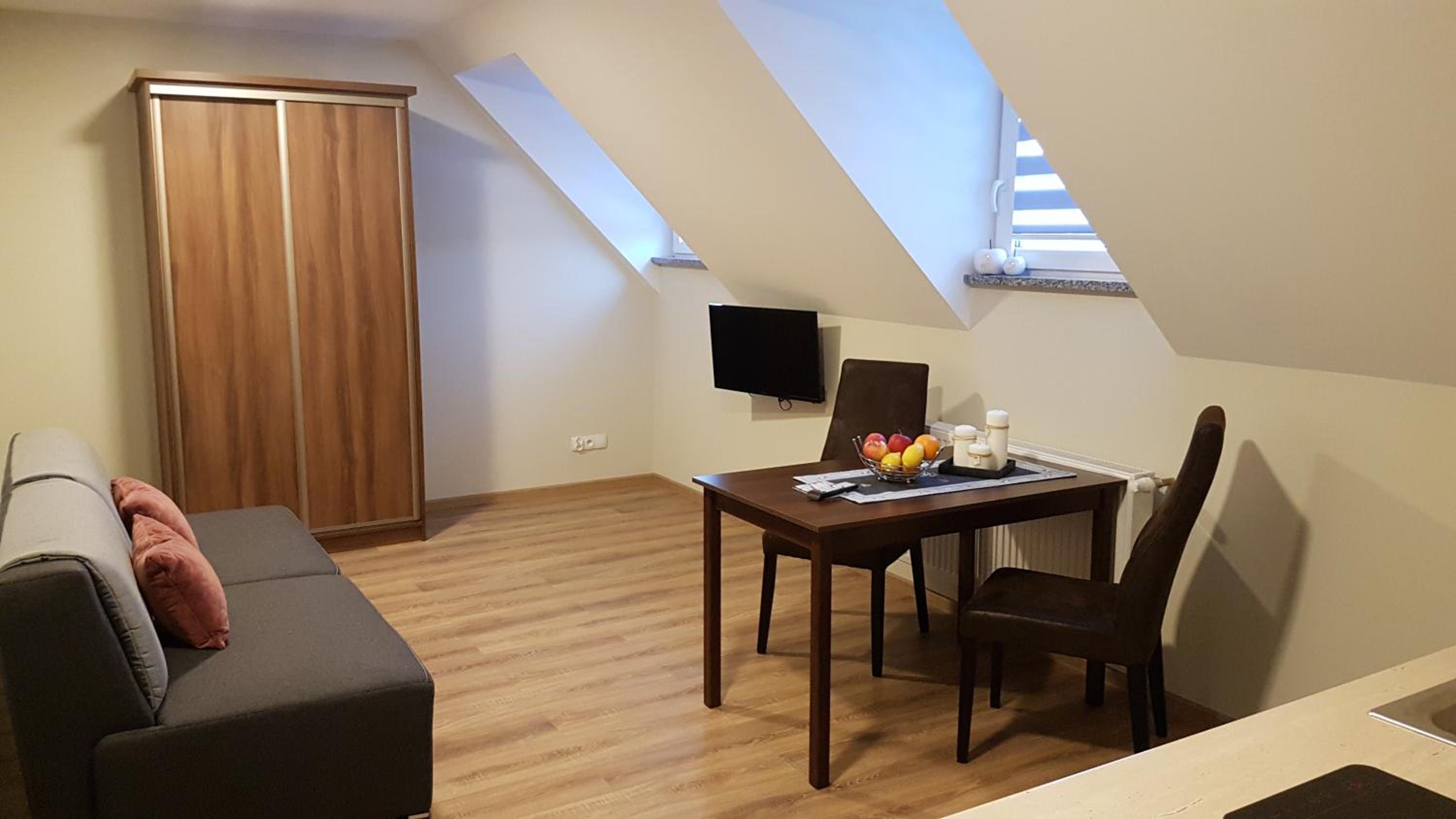 One-Bedroom Apartment photo 3