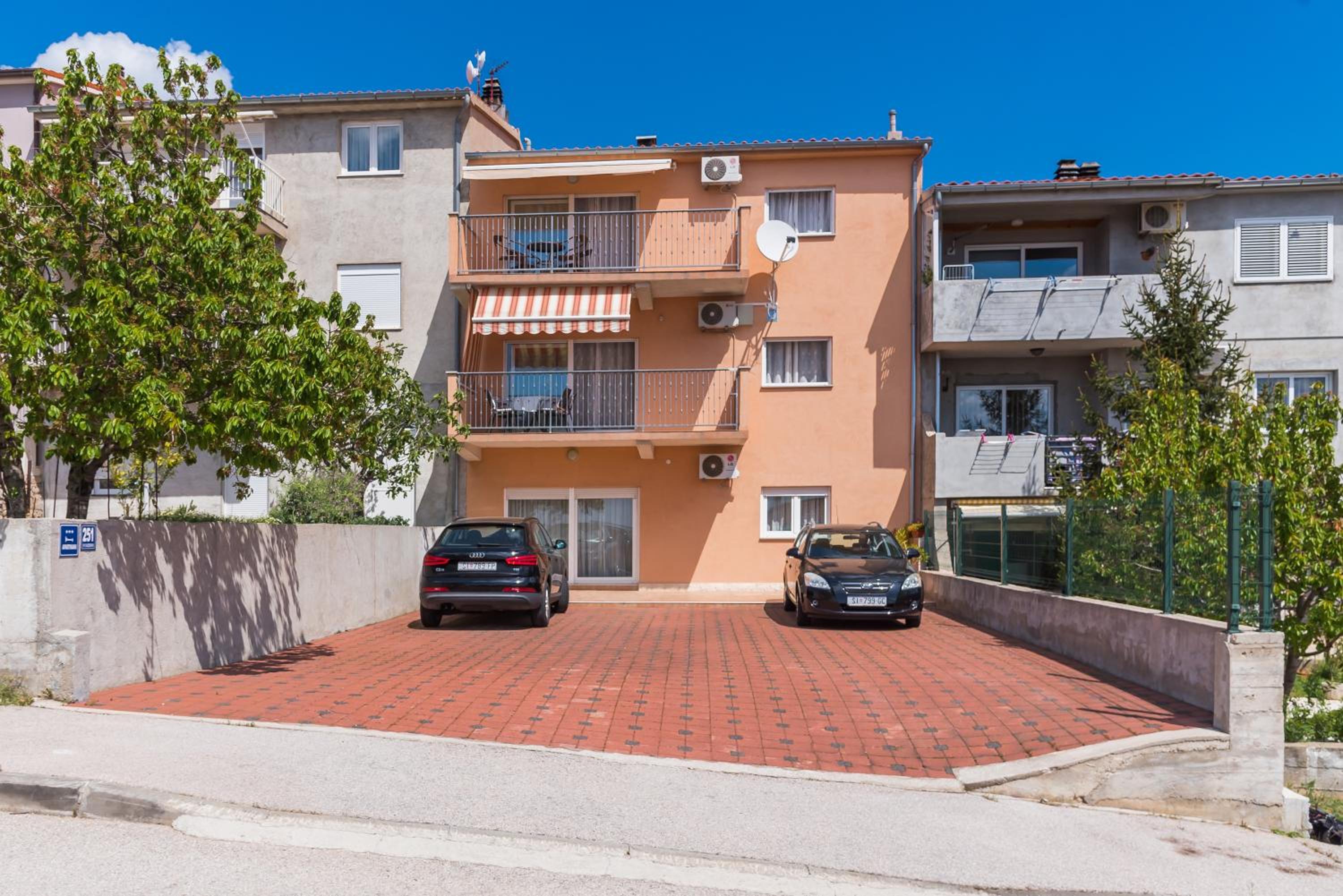 Two-Bedroom Apartment with Balcony and Sea View