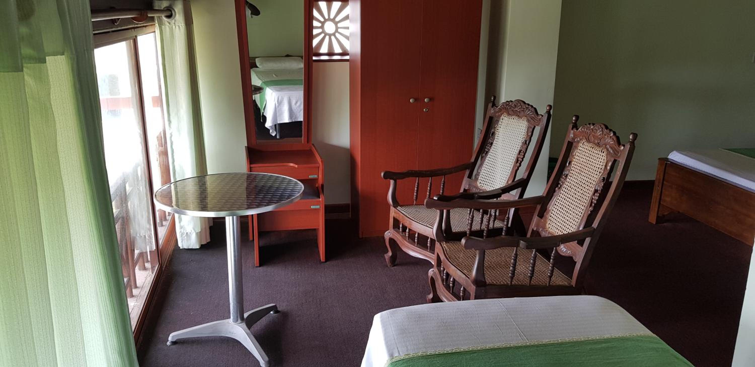 Deluxe Triple Room photo 2