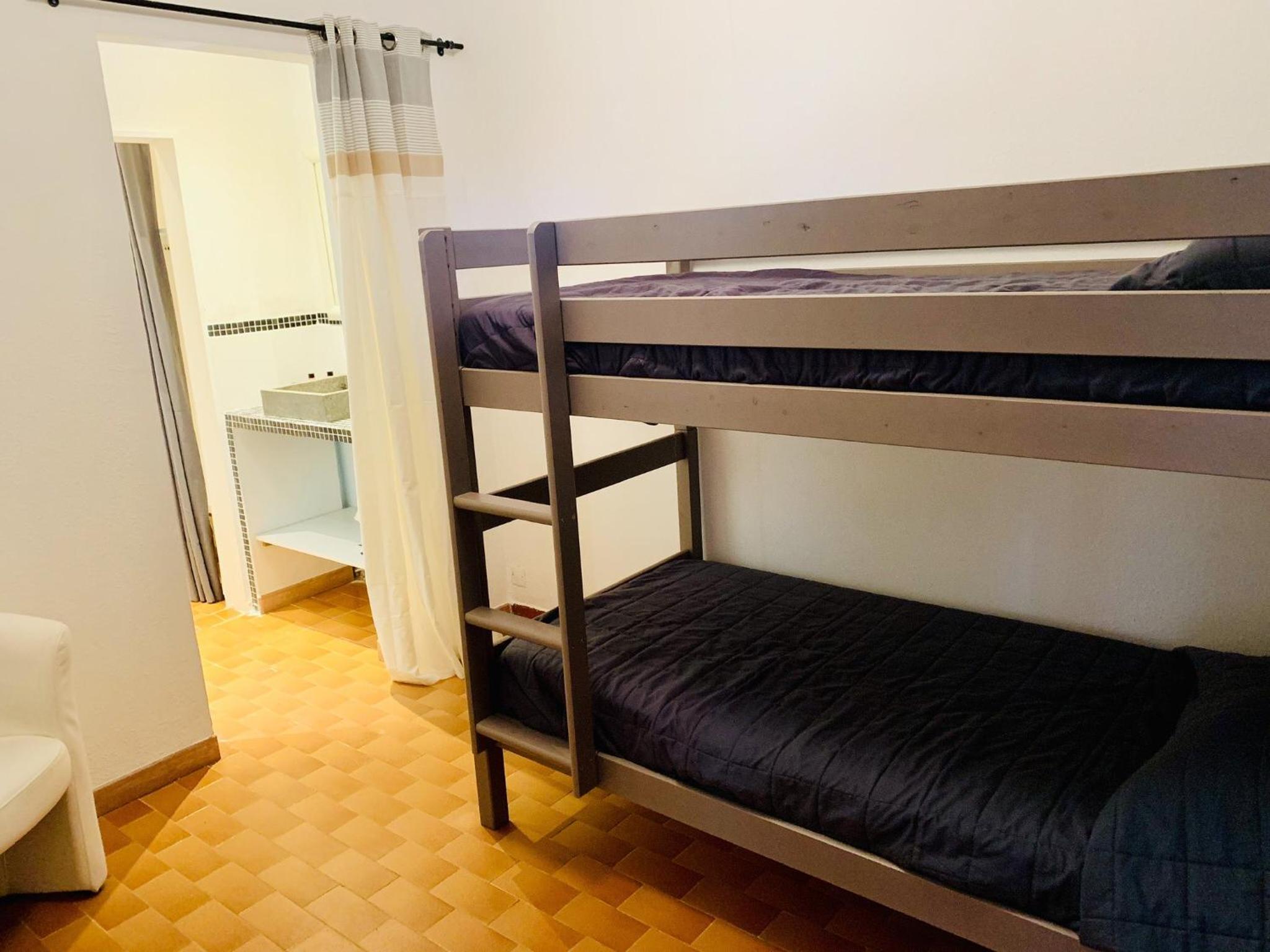Three-Bedroom Apartment - Photo 5