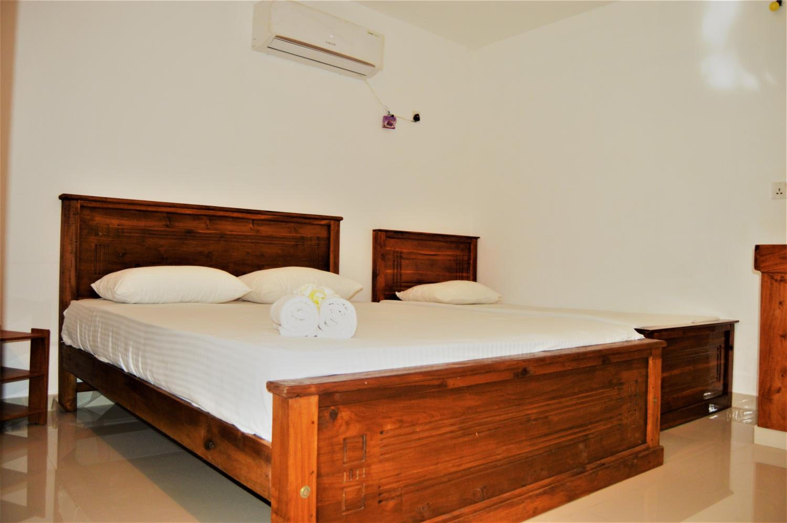 Double Room with Extra Bed photo 2