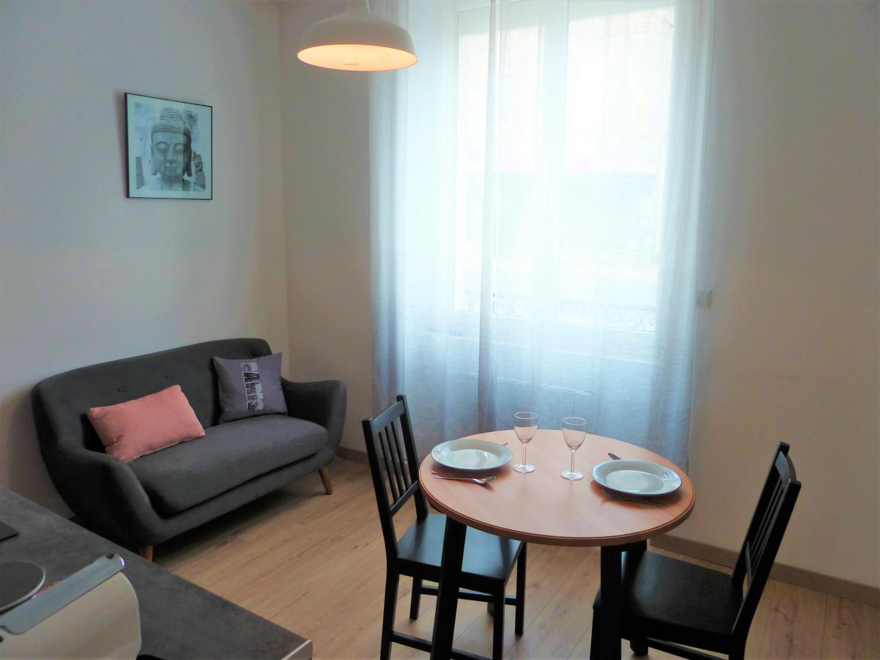 Apartment - Ground Floor - Photo 4