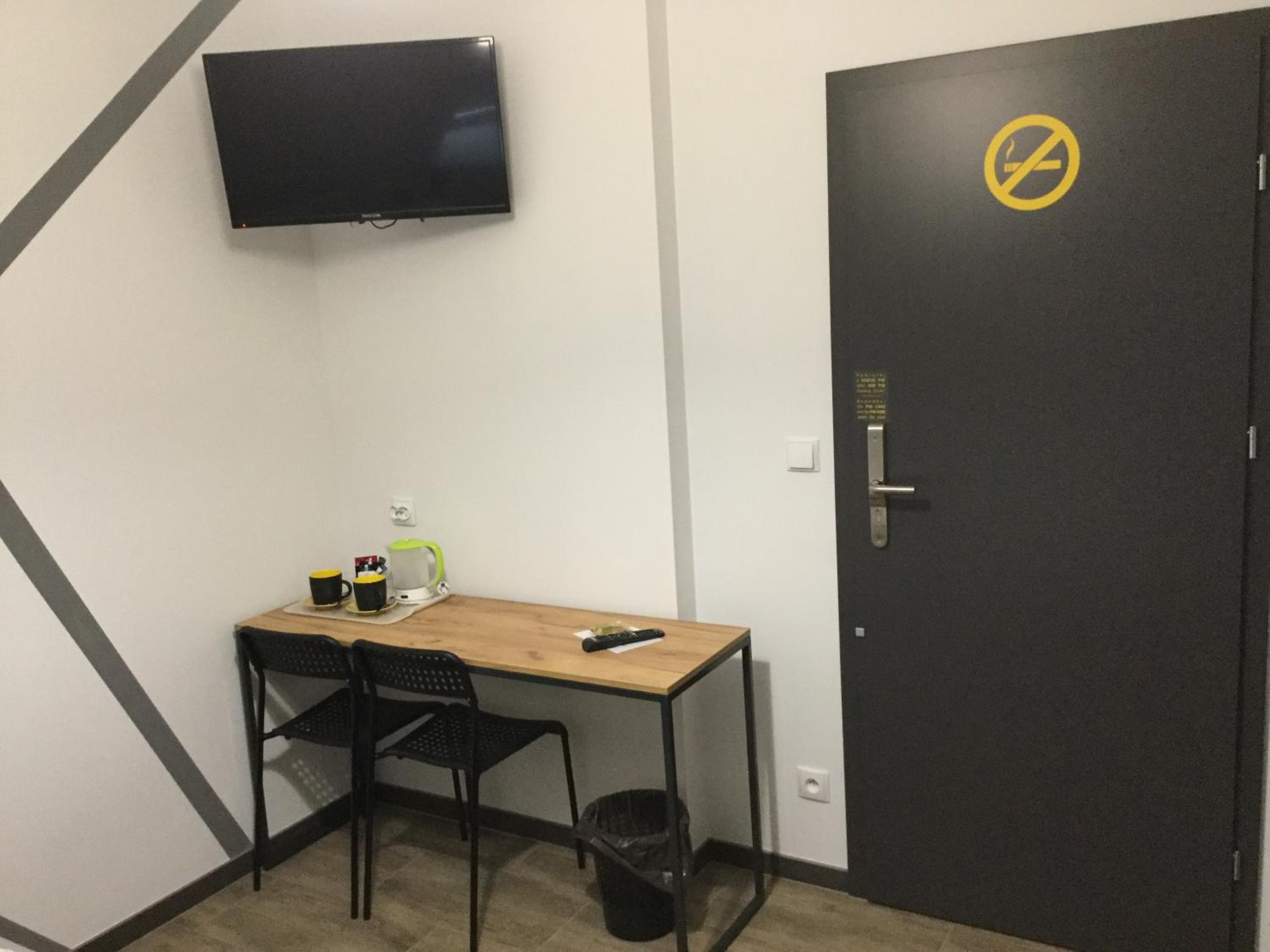 Twin Room with Private Bathroom