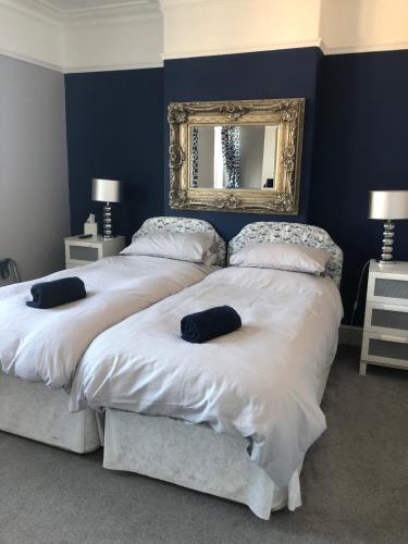 Comfort Triple Room with Shower photo 3