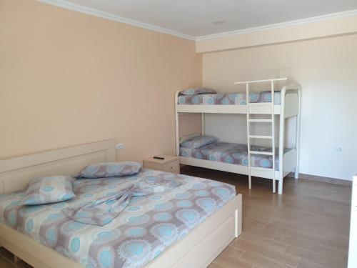 Quadruple Room with Sea View