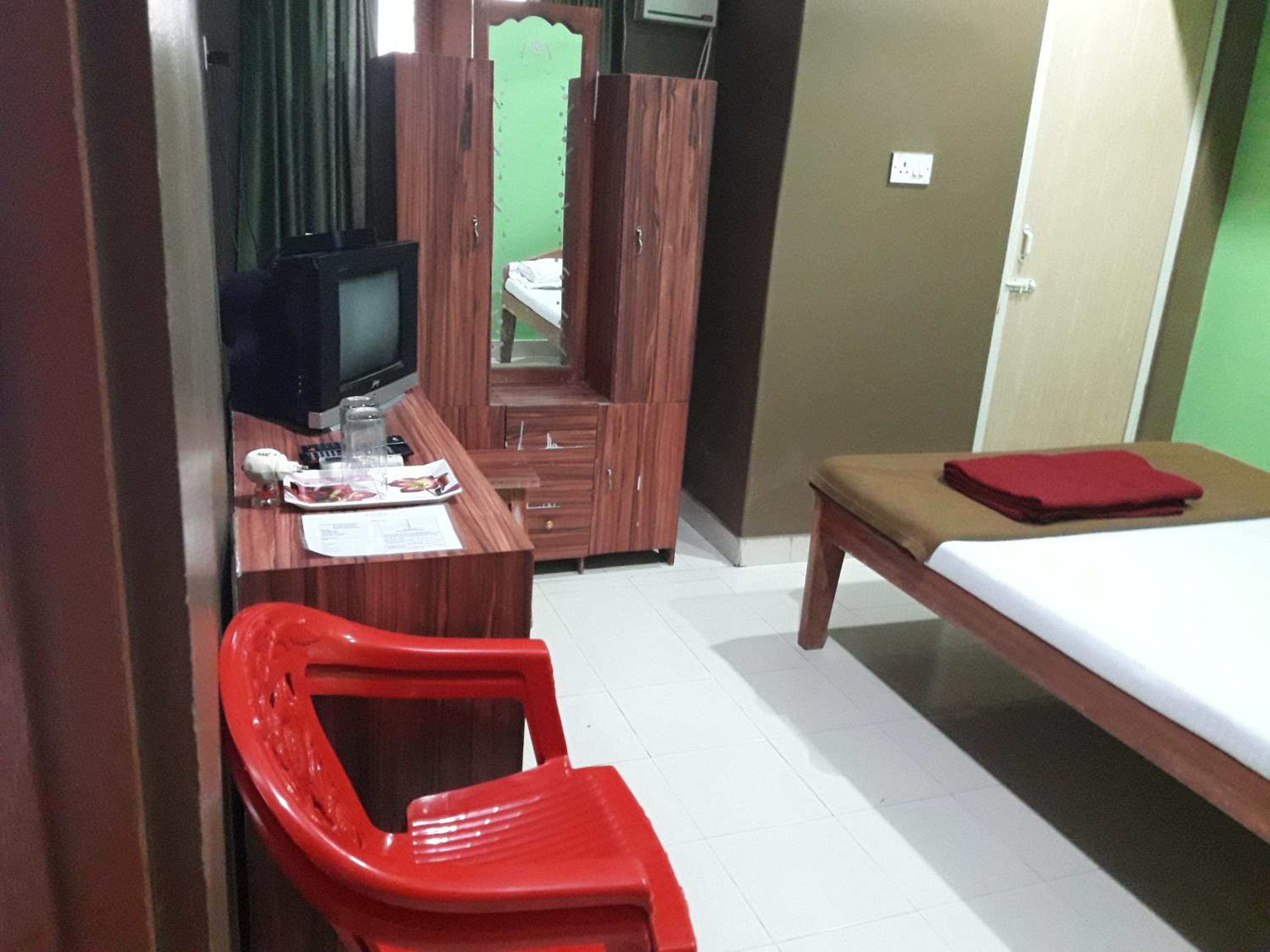 Budget Double Room photo 1