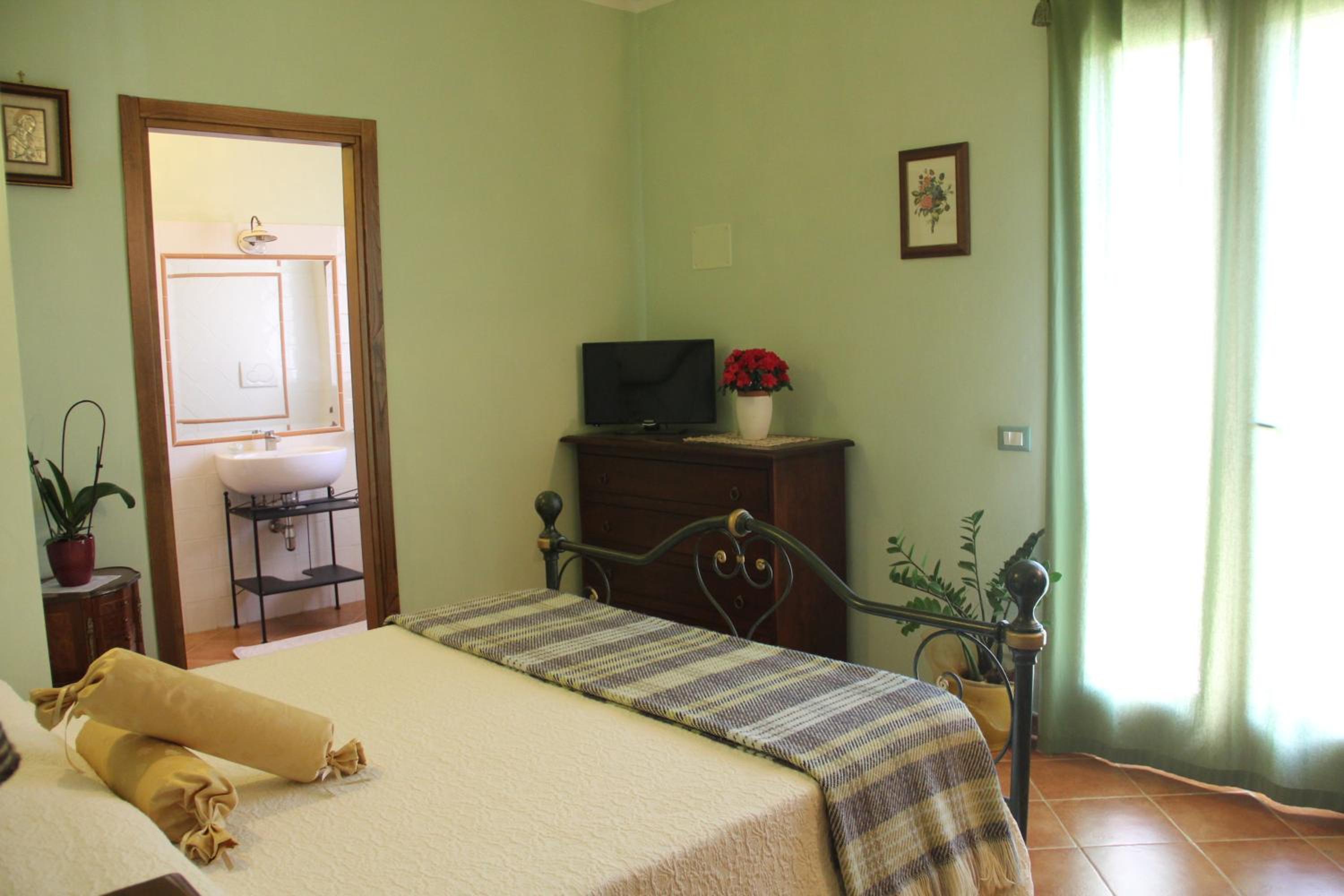 Double Room photo 3