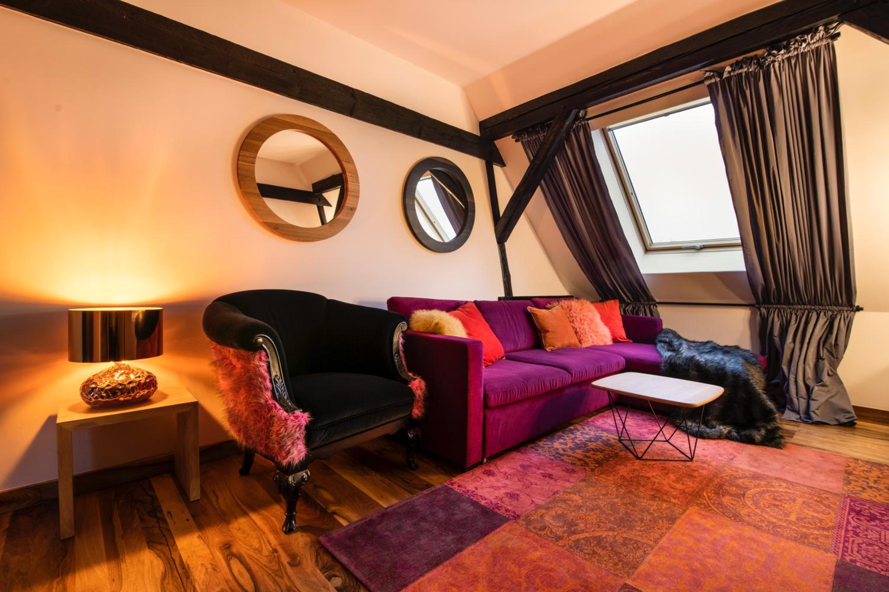 Deluxe Double Room (4) - Photo 1