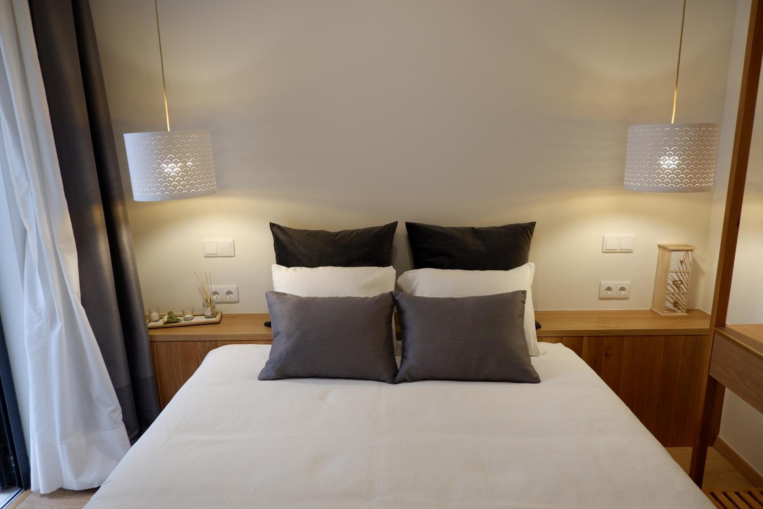 Double Room with Patio photo 3