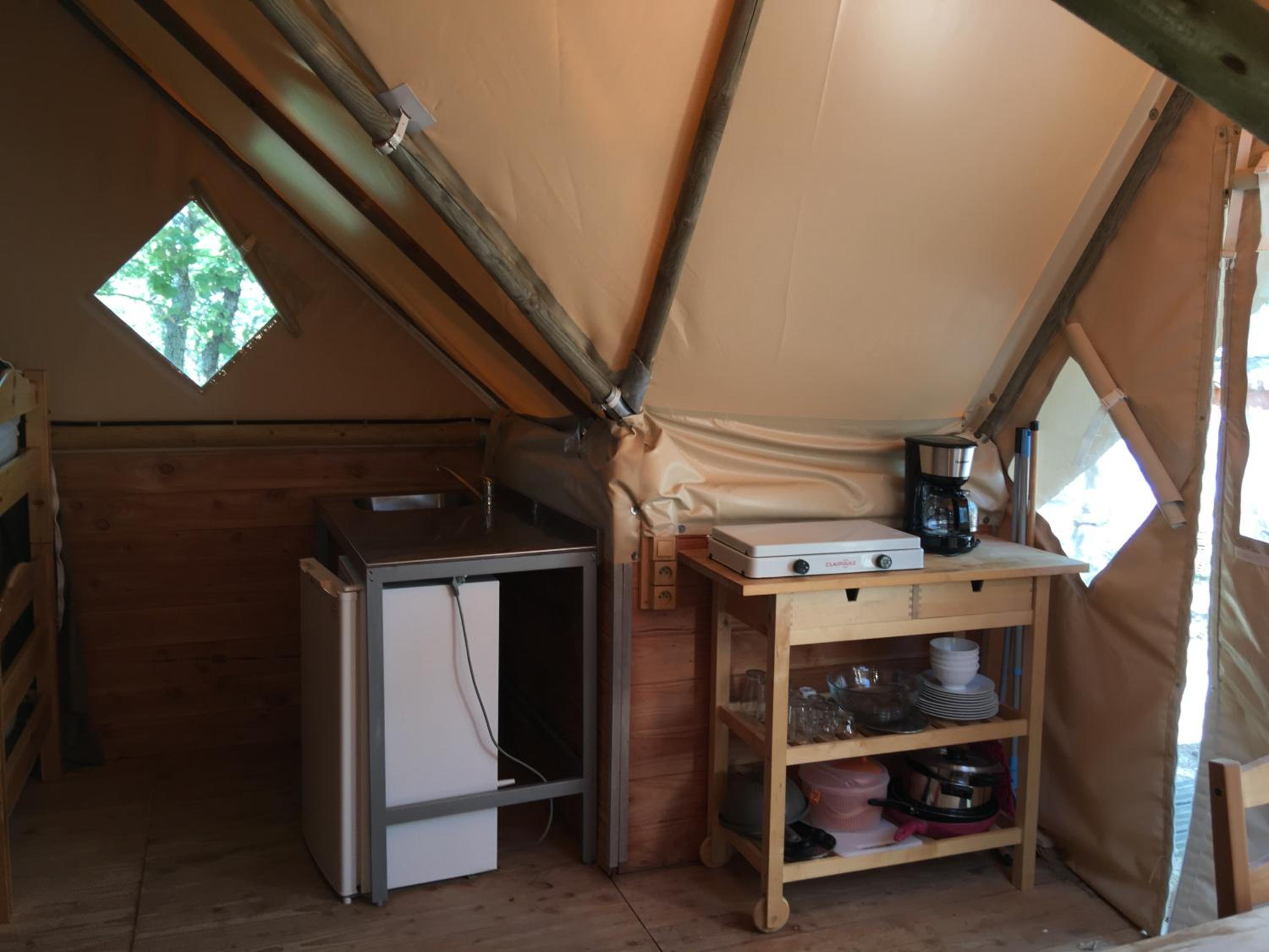 Tent - Photo 5