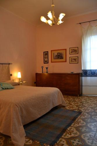 Double or Twin Room photo 3