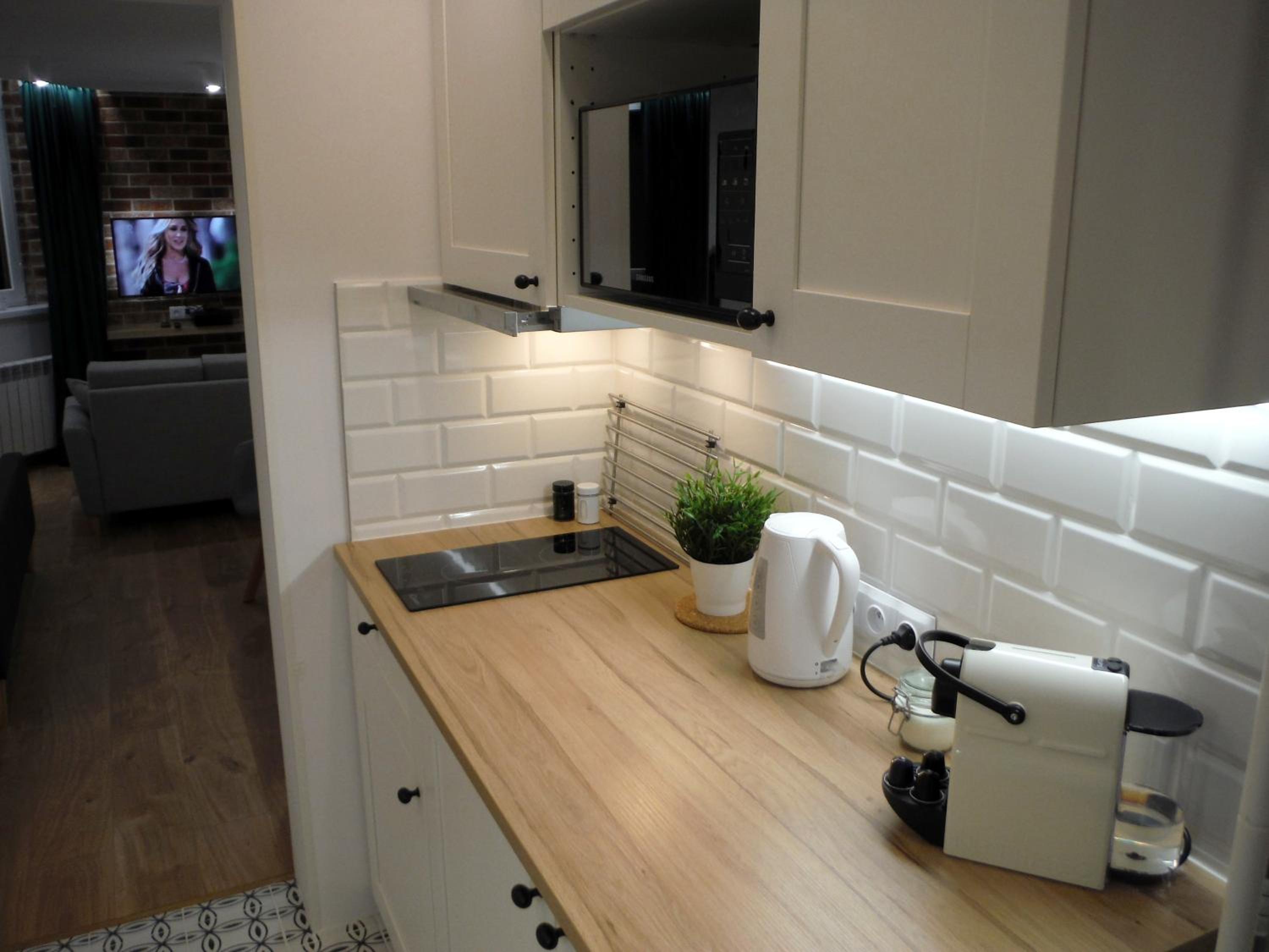 Apartment with Balcony - Photo 20