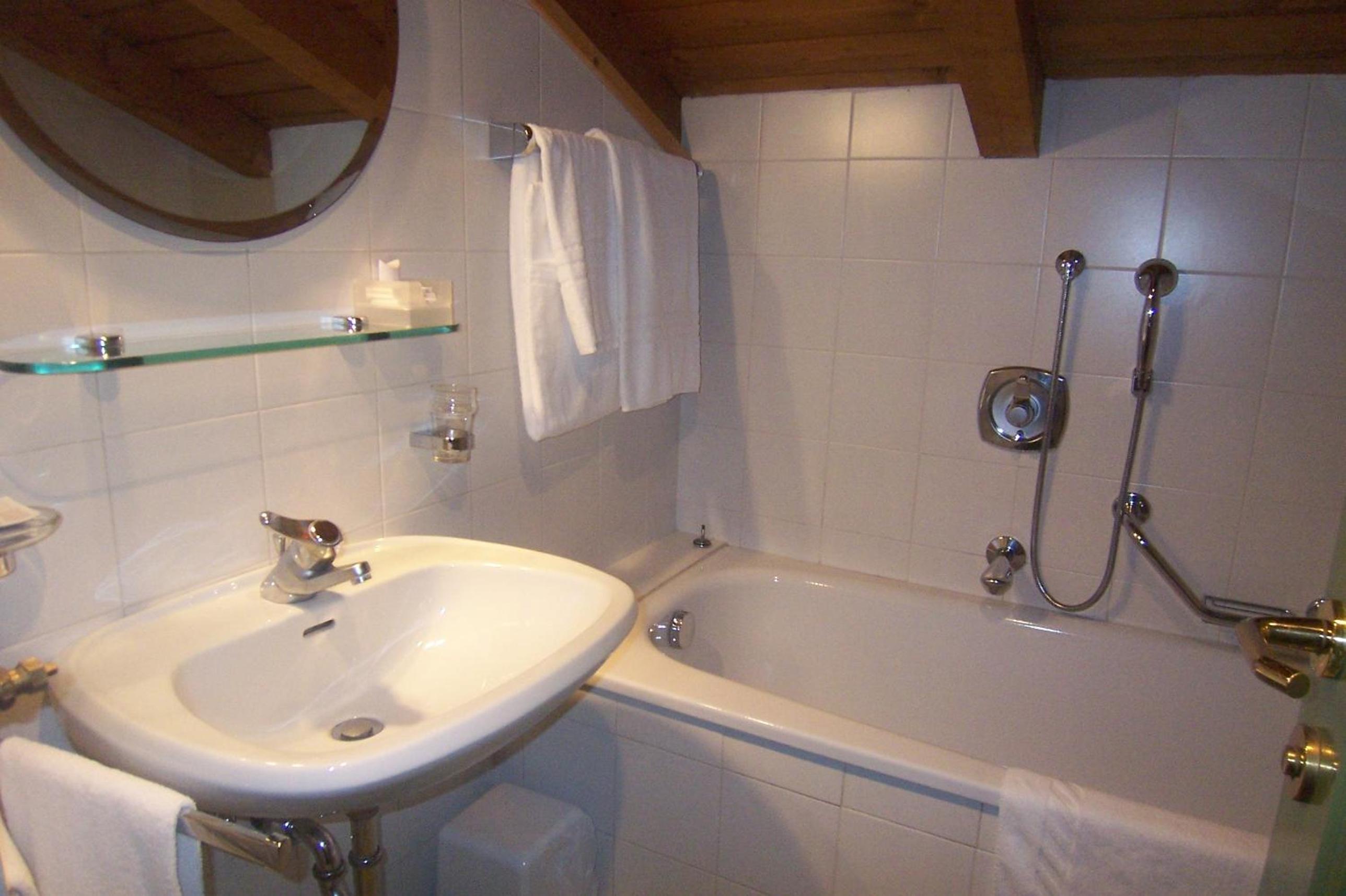 One-Bedroom Apartment 6 People photo 1
