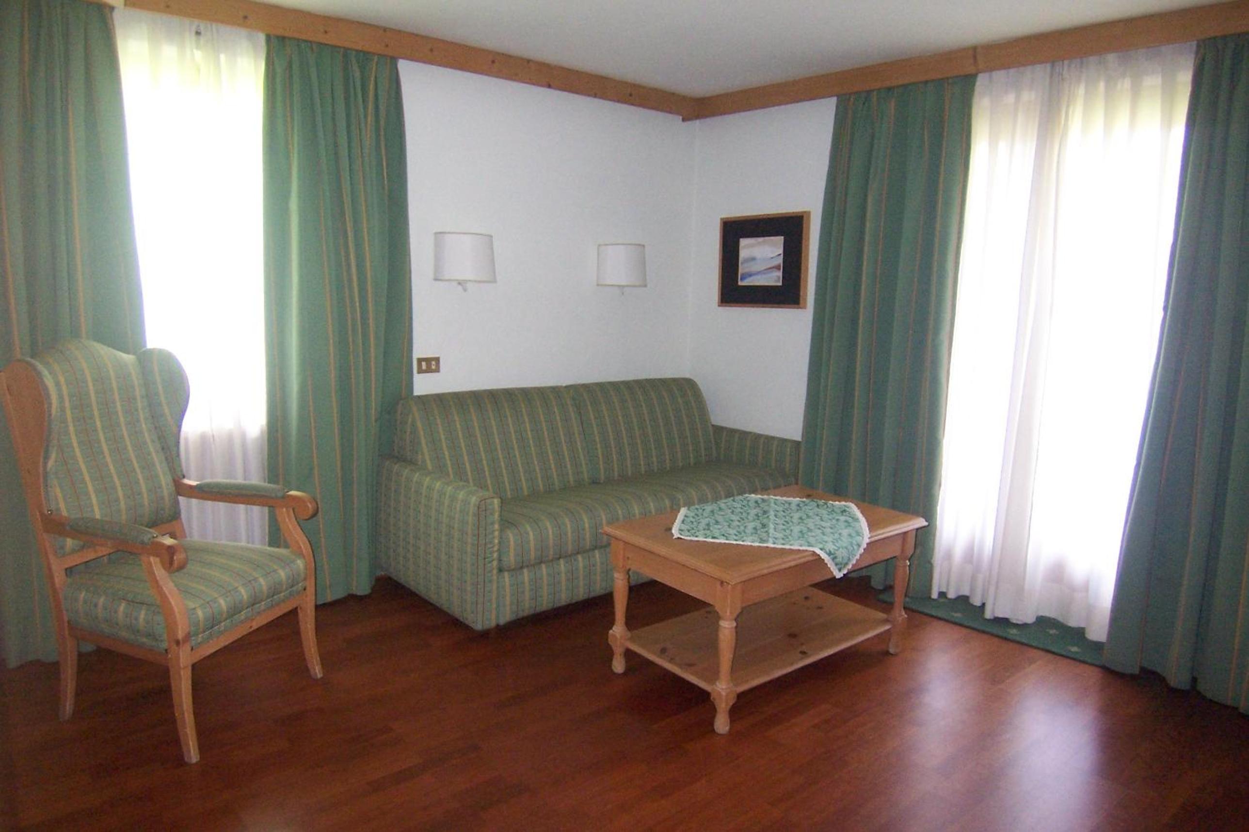 One-Bedroom Apartment (4 People) photo 3